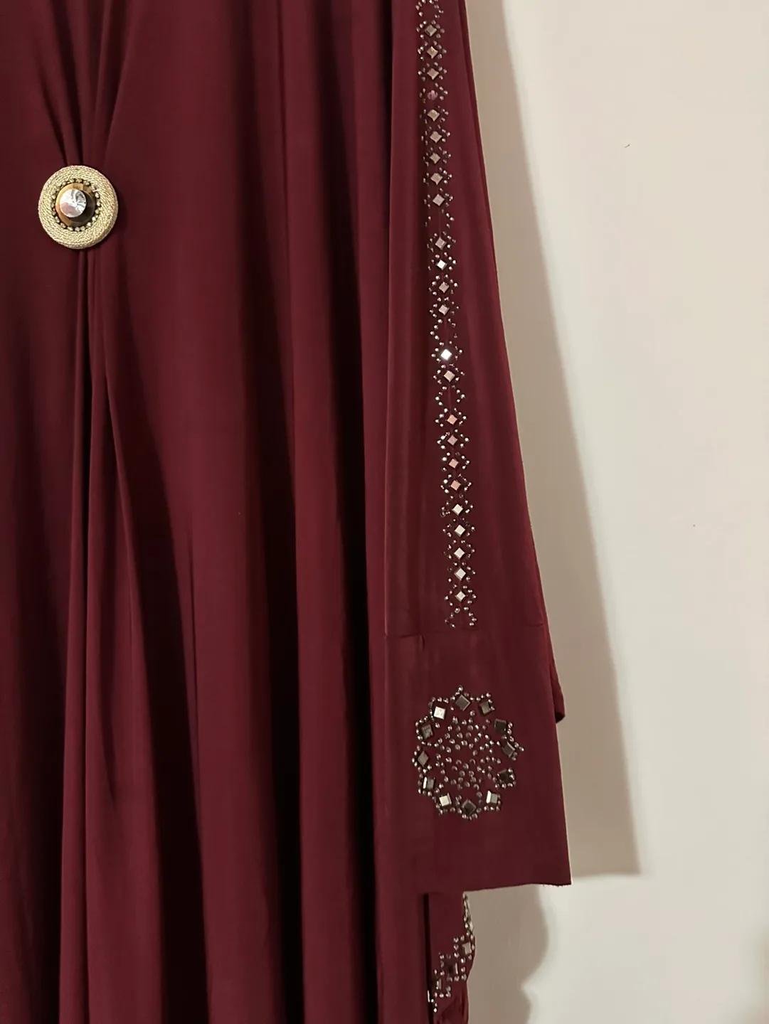 Burgundy Abaya &scarf with embellishments image indicator(2)