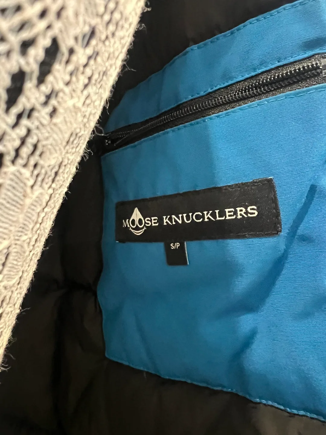 Moose Knuckles Teal Blue Padded Jacket - Size Small image indicator(3)