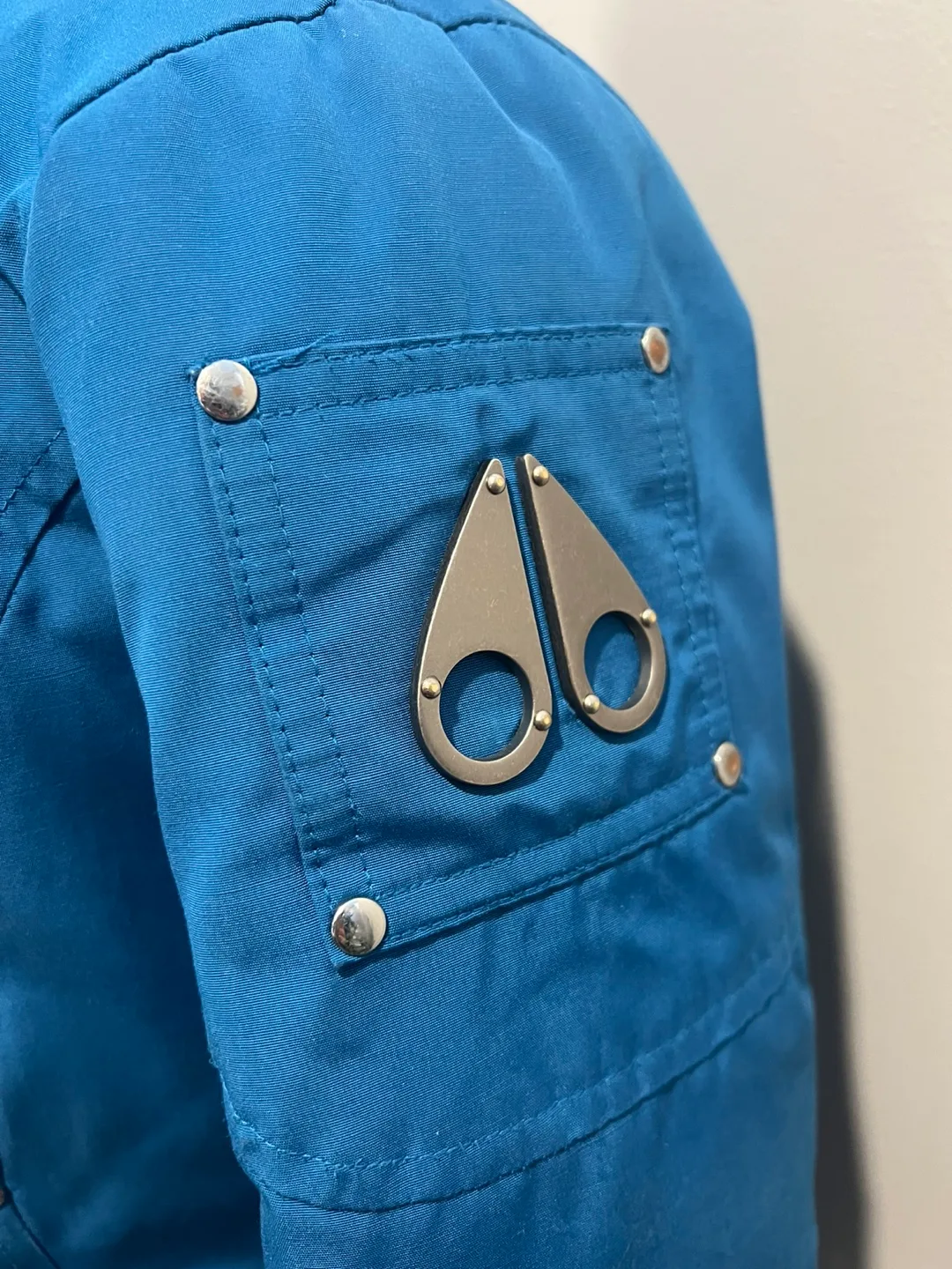 Moose Knuckles Teal Blue Padded Jacket - Size Small image indicator(2)