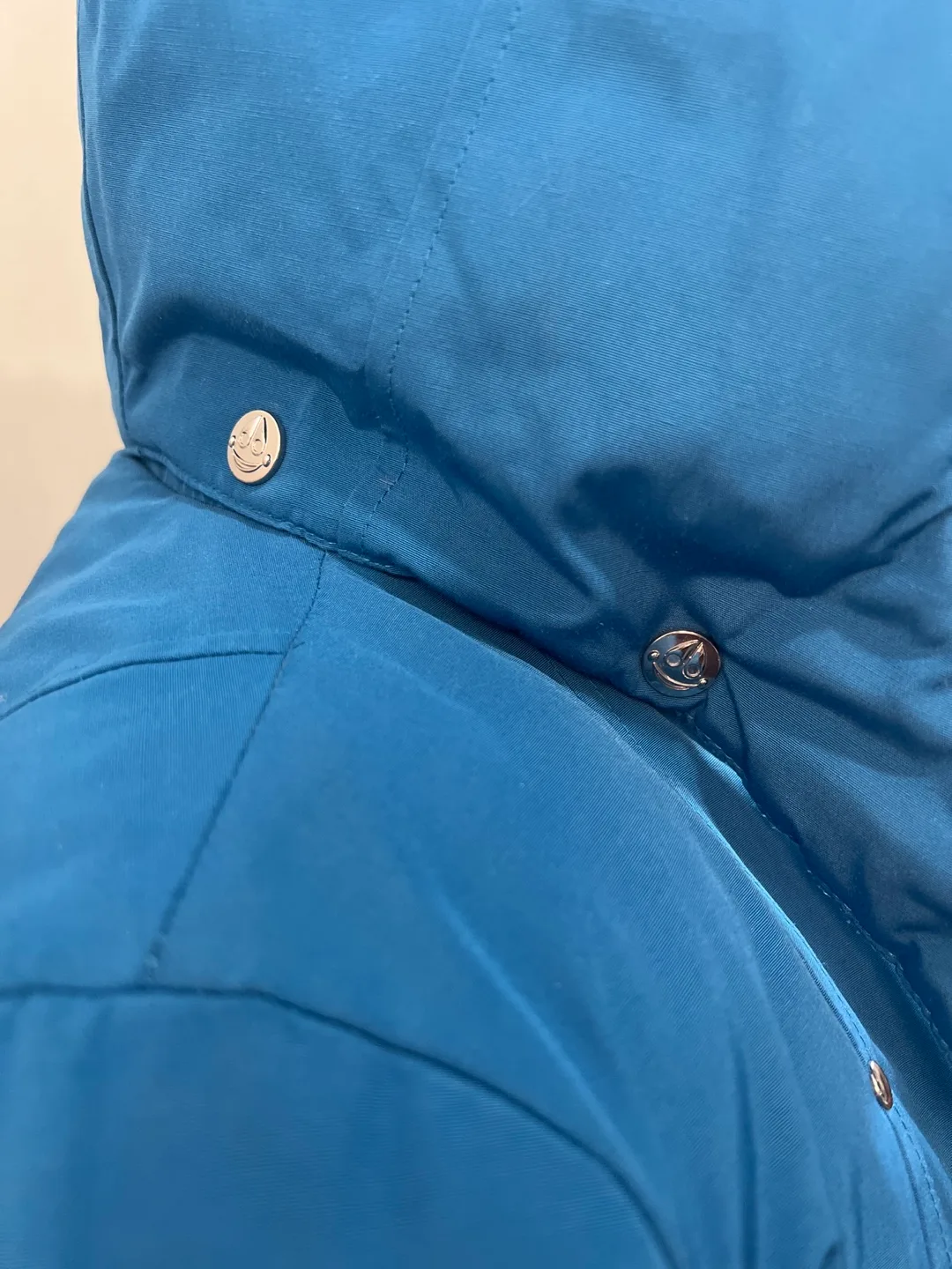 Moose Knuckles Teal Blue Padded Jacket - Size Small image indicator(4)