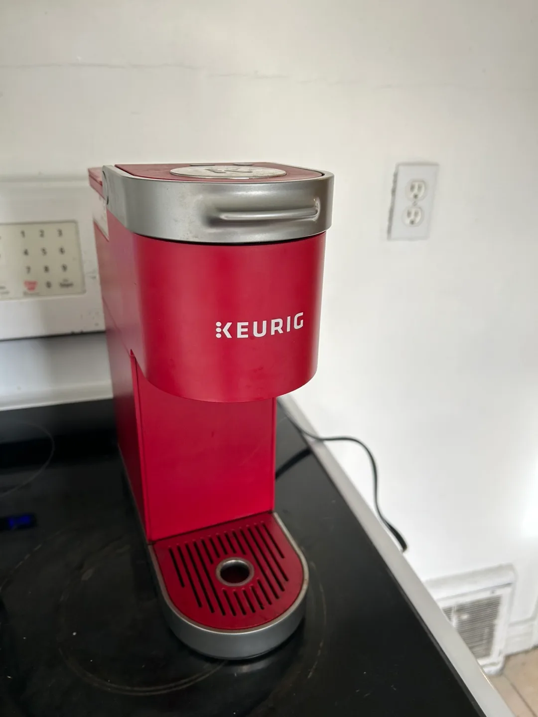 Keurig K-Mini Plus Coffee Maker - Red thumbnail