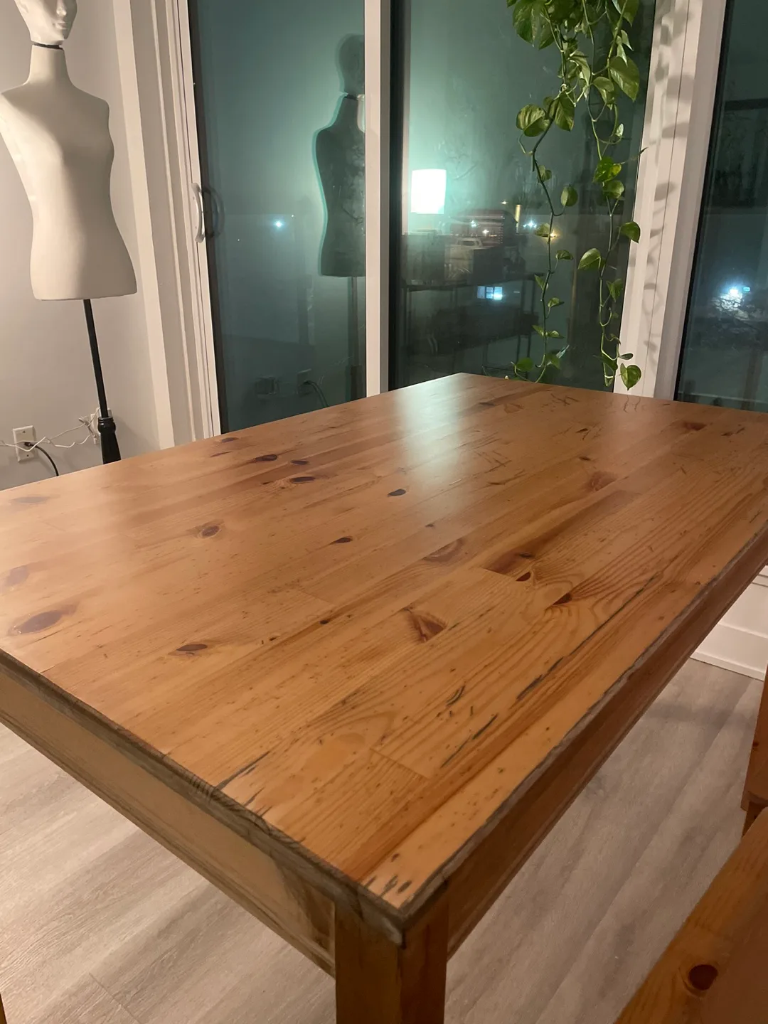 IKEA Dining Table and Four Chairs Set image indicator(2)