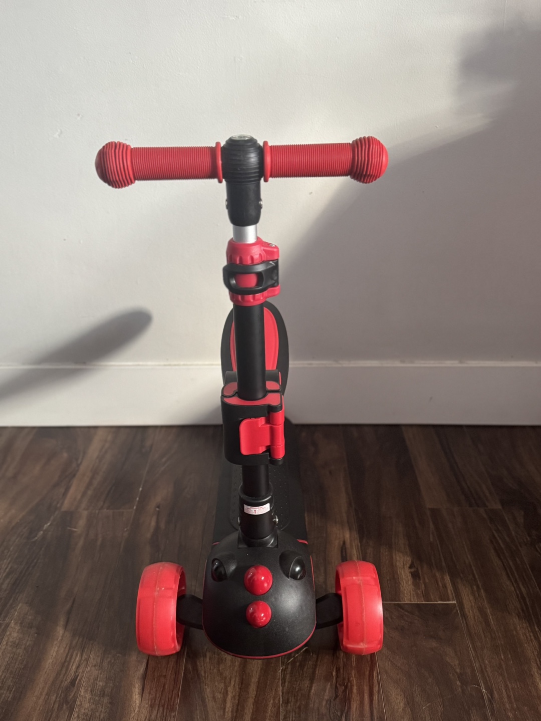 Ride-VOLO 3-Wheel Scooter for Kids - photo 2