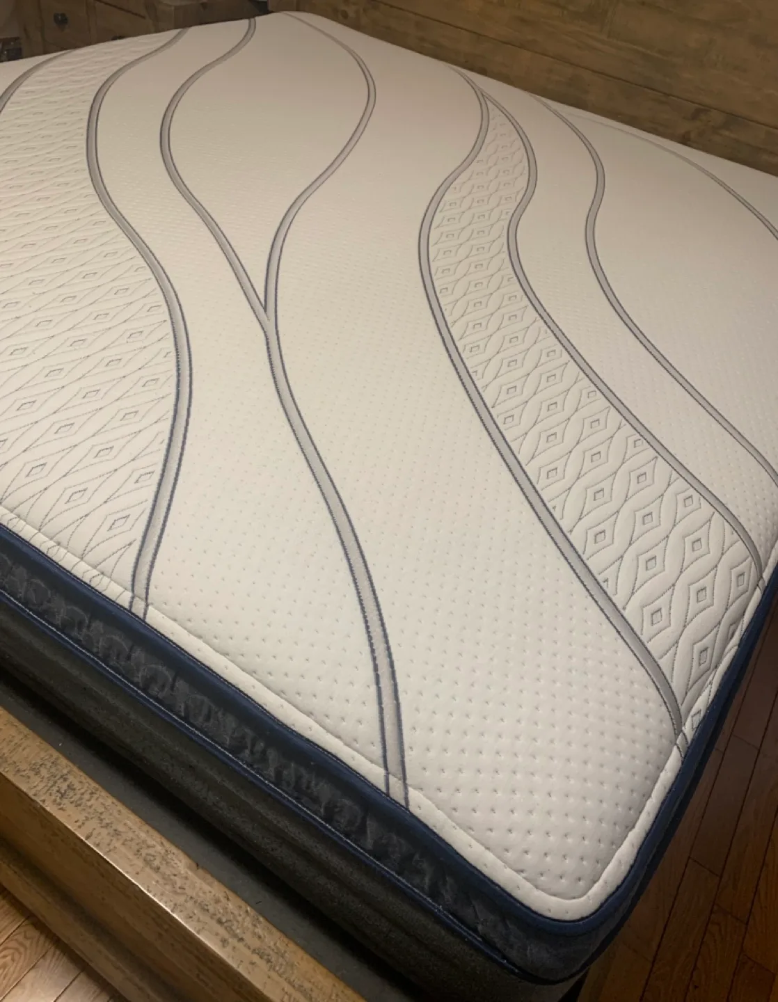Beautyrest Forever Hybrid Mattress king size thumbnail