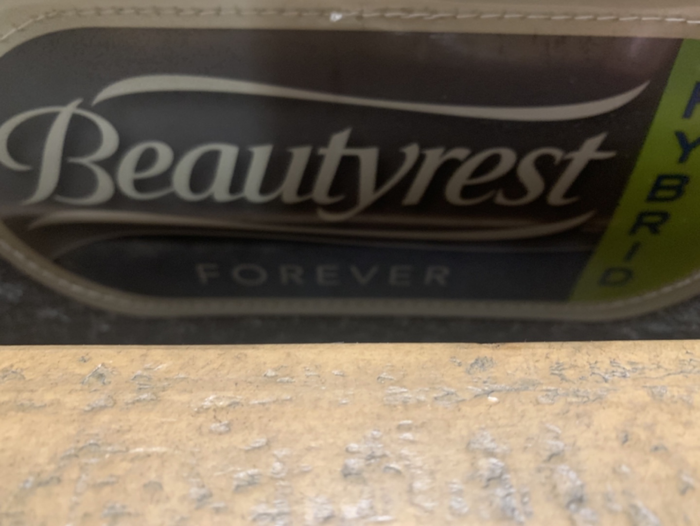 Beautyrest Forever Hybrid Mattress king size - photo 3