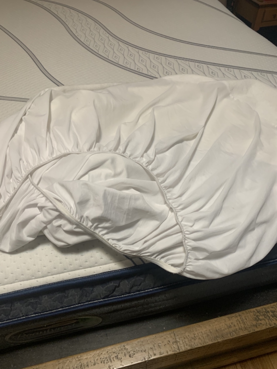 Beautyrest Forever Hybrid Mattress king size - photo 5