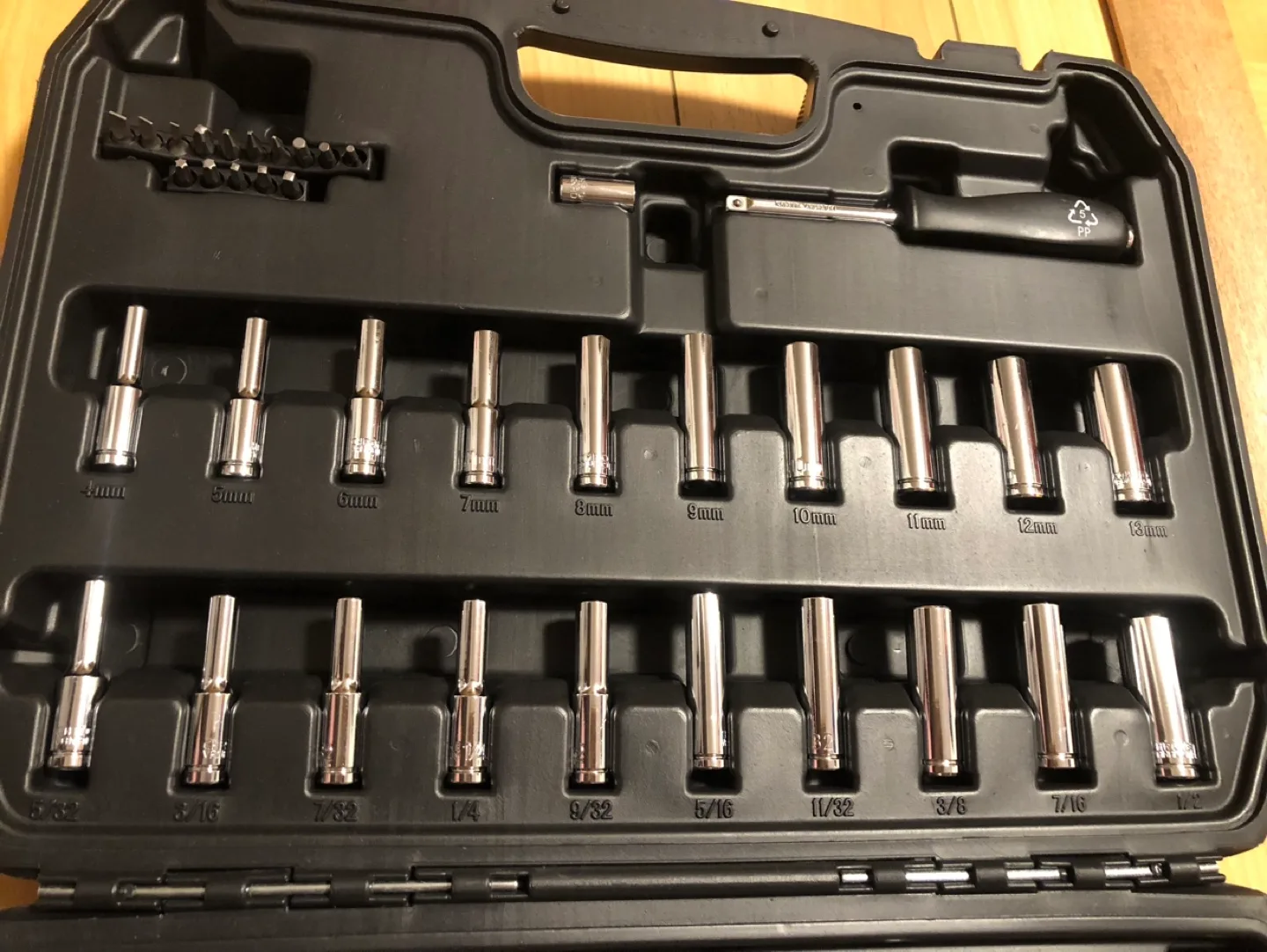 *Brand New* Socket Tool Set, Black, 85 Pieces image indicator(5)