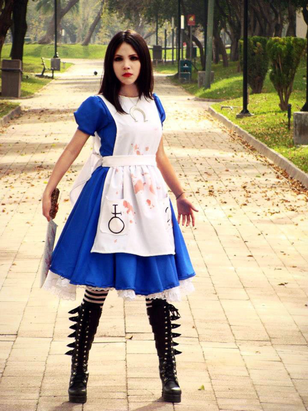 Game Madness Returns Cosplay - photo 4