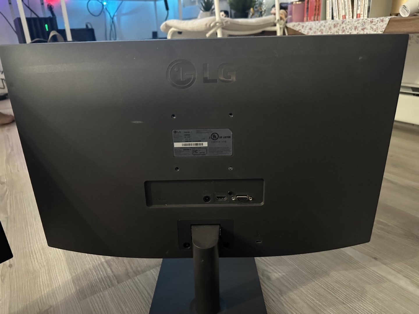 LG 24MP58VQ-P 24-inch LED Monitor - photo 2