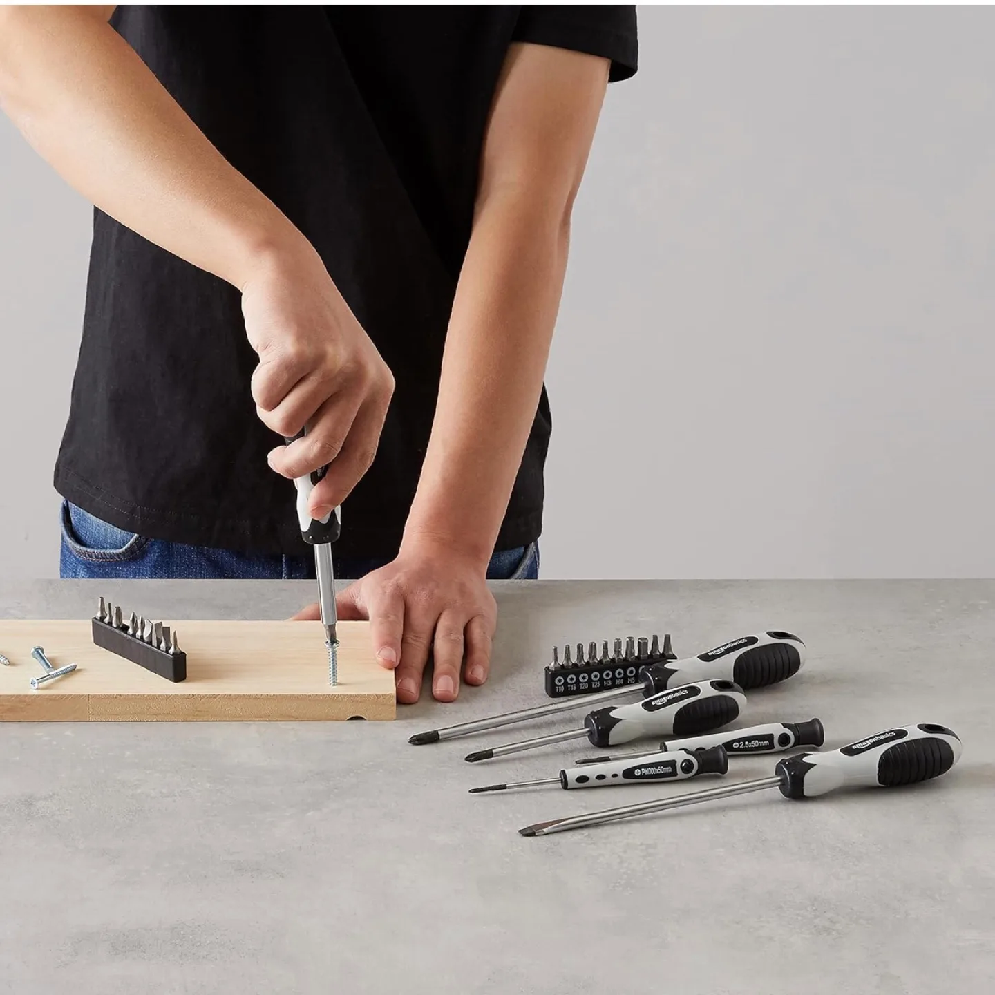 34-Piece Magnetic Tip Screwdriver Set - Slotted, Phillips, Star image indicator(7)