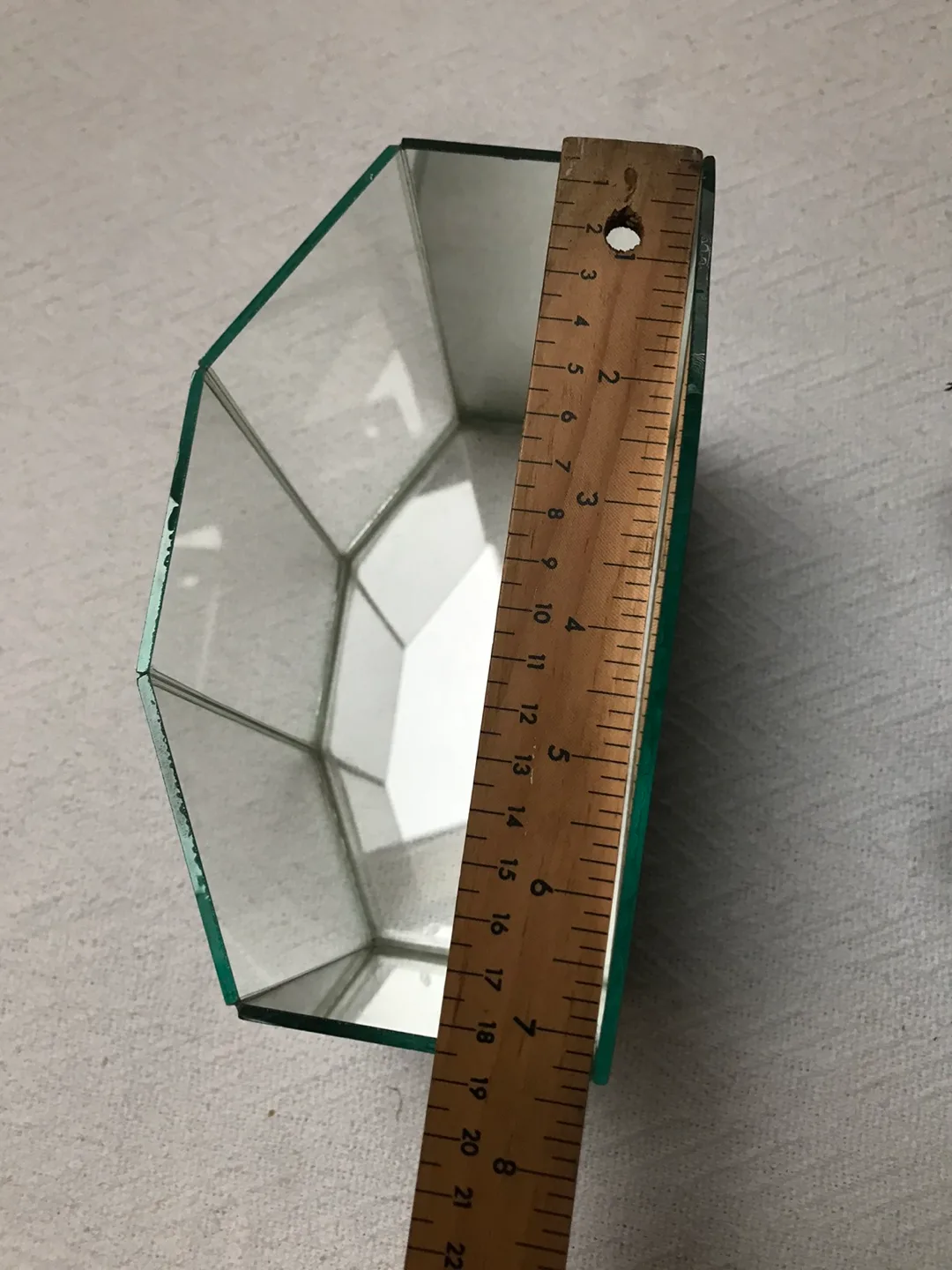 Octagonal Glass Terrarium image indicator(4)