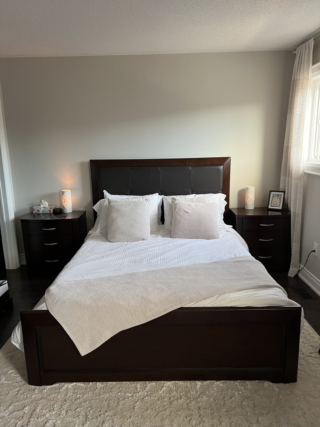 Solid wood Queen Size Bed Frame