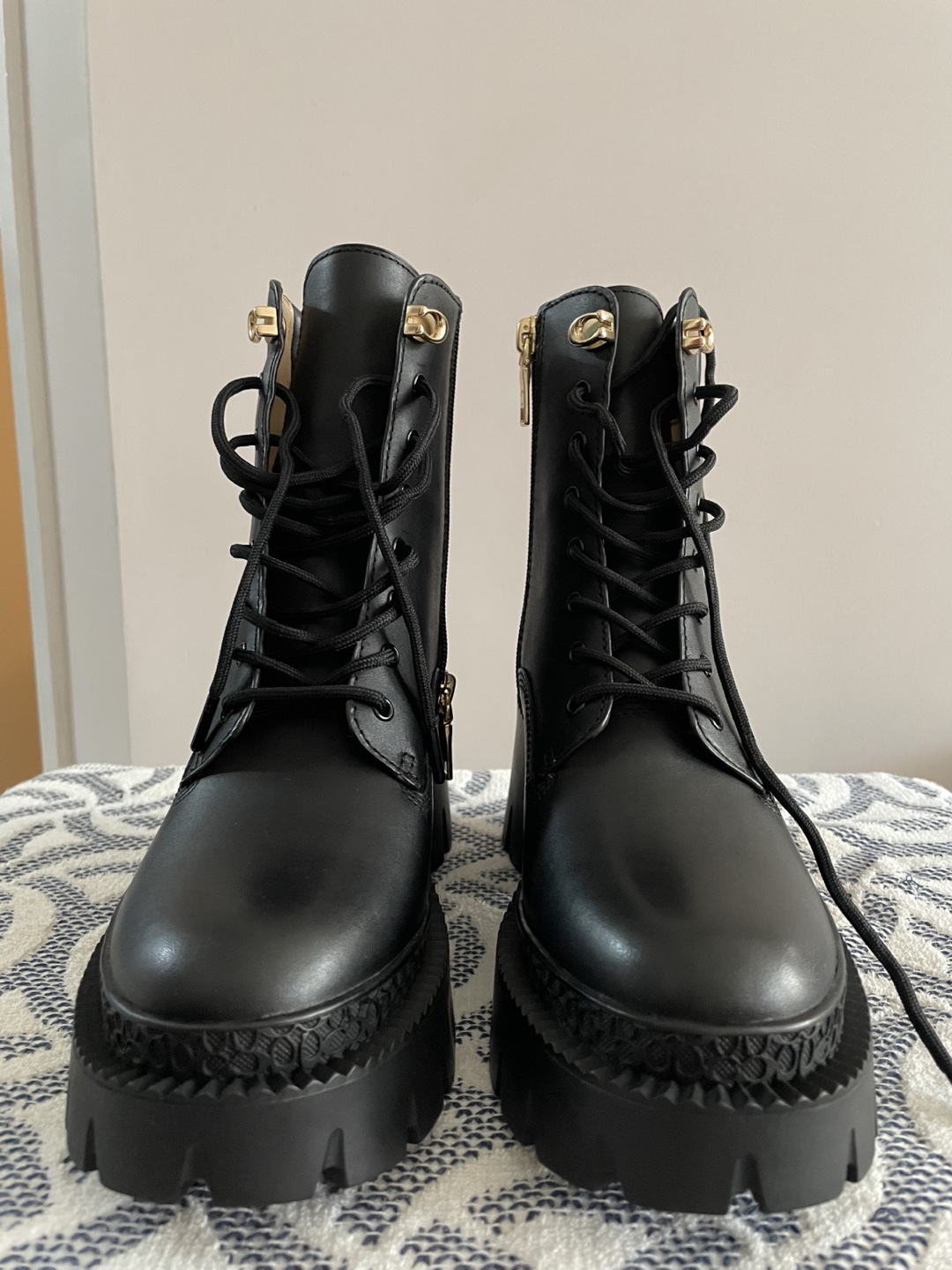 Coach Ainsley Leather Combat Boots - Size 7.5B - photo 5