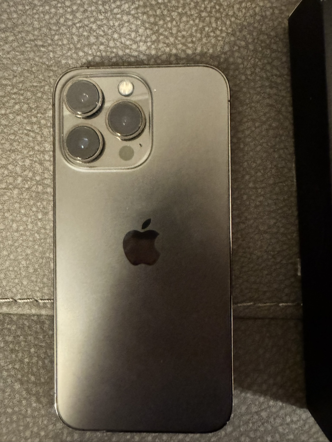 iPhone 13Pro - Graphite - Excellent Condition - photo 2