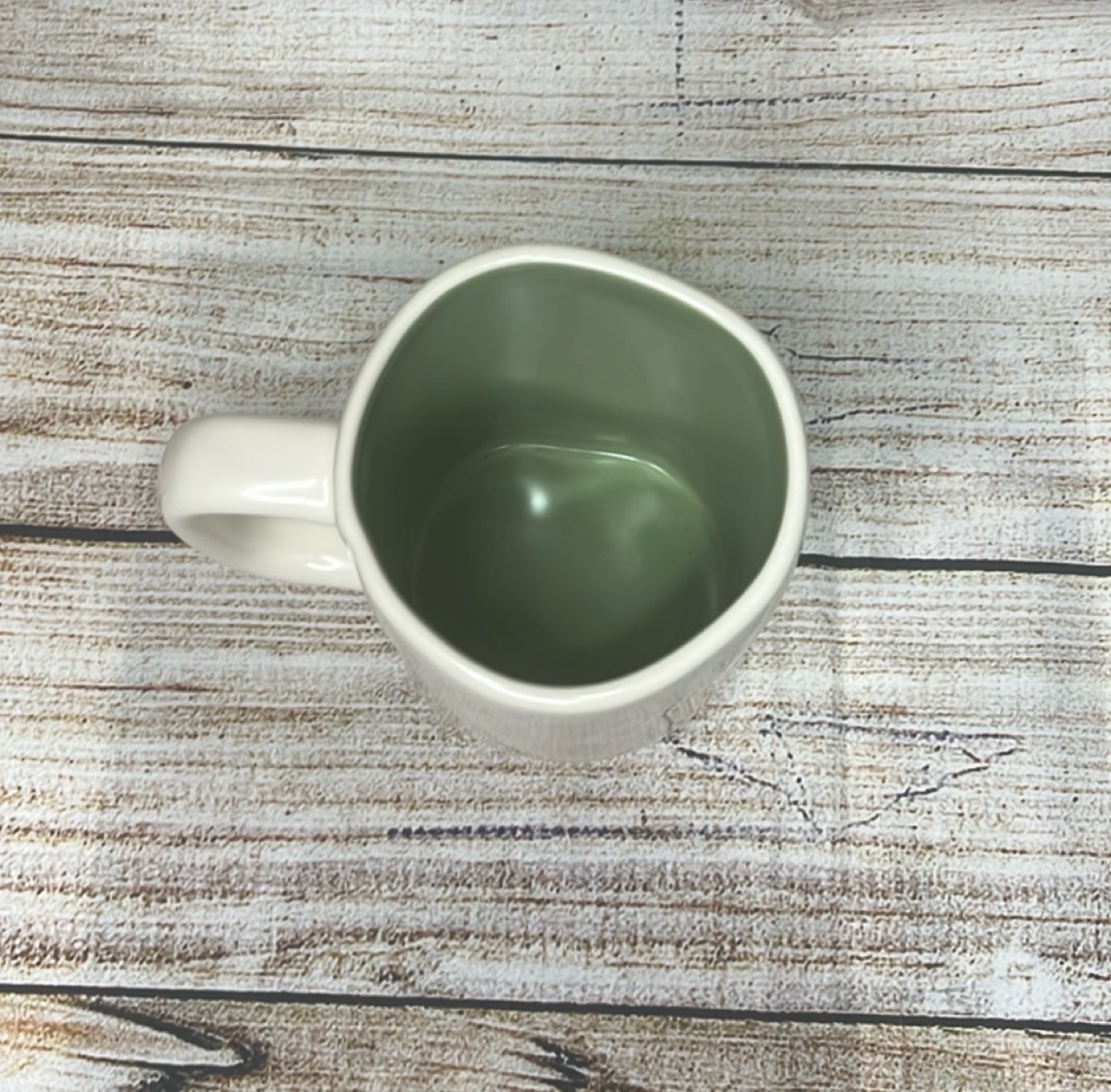 RARE!! NEW Rae Dunn “SWEATER WEATHER” Mug with Green inside - photo 3