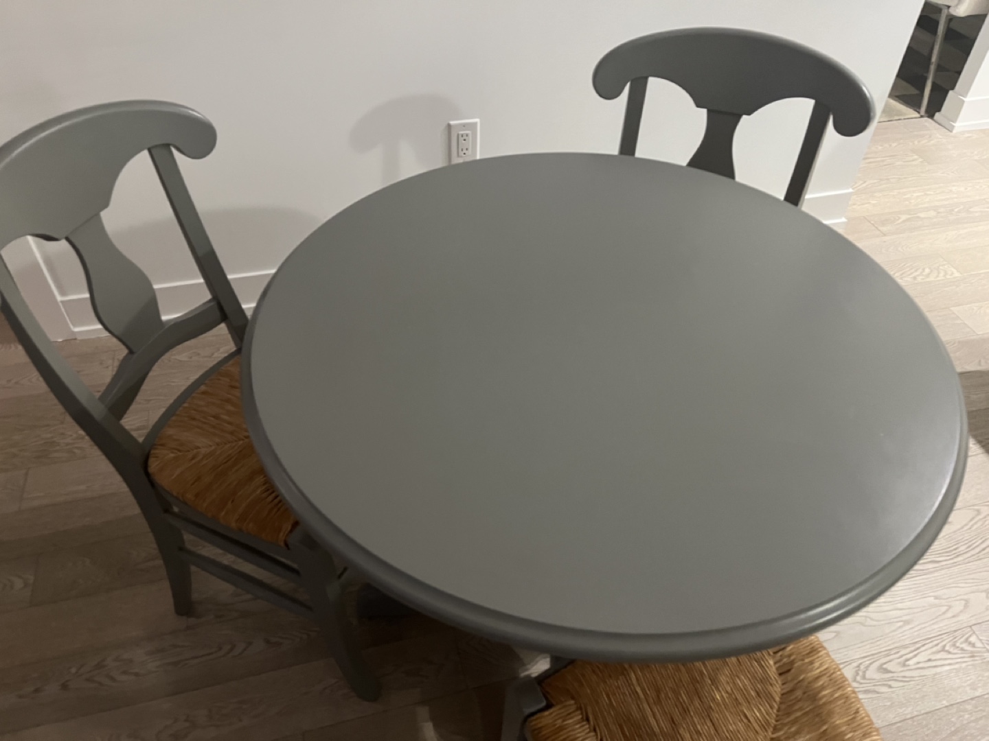 Round Grey Dining Table Set with Three Chairs - photo 4
