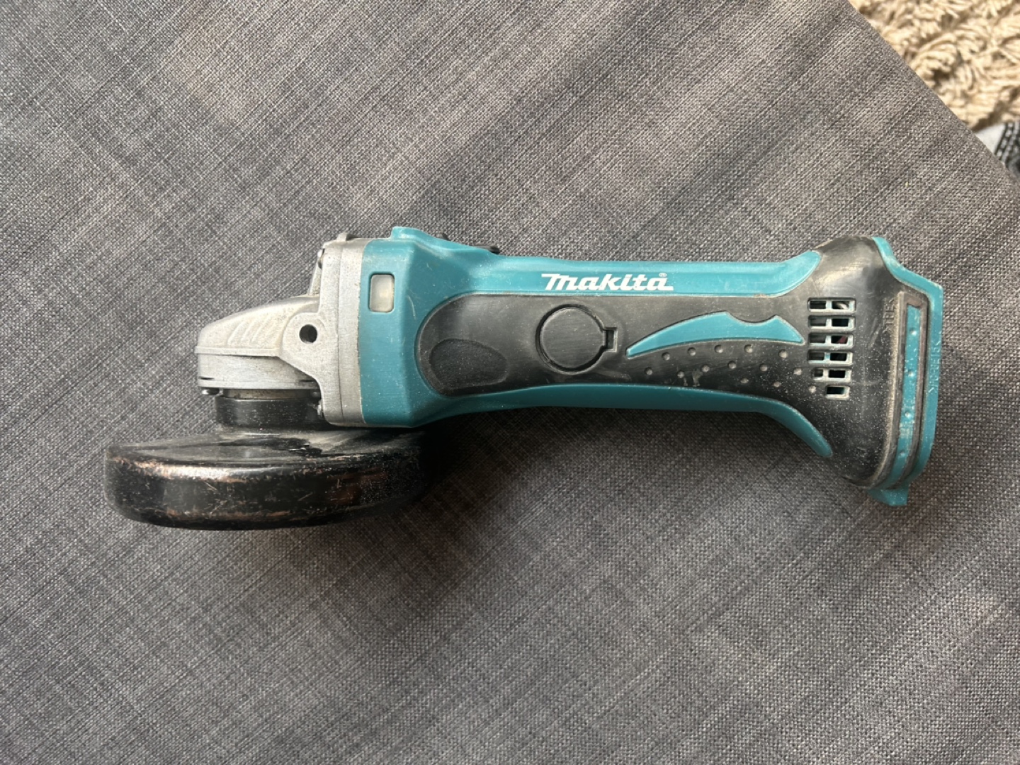 Makita 18V Cordless Angle Grinder