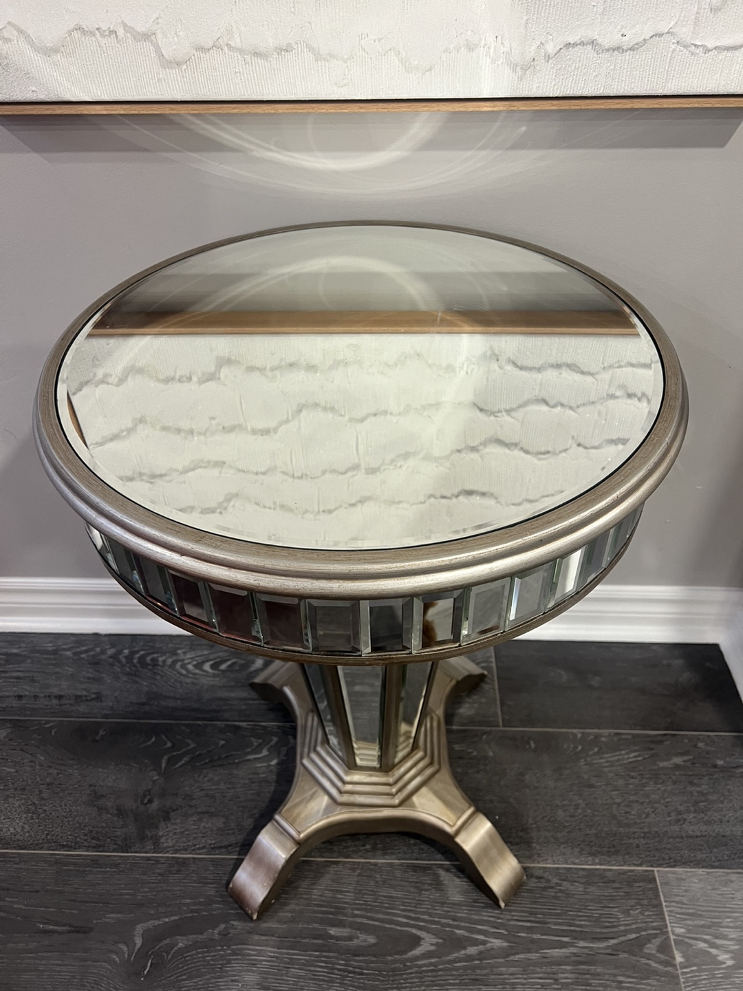 Glam Mirrored Side Table / Pedestal Accent Table - photo 2