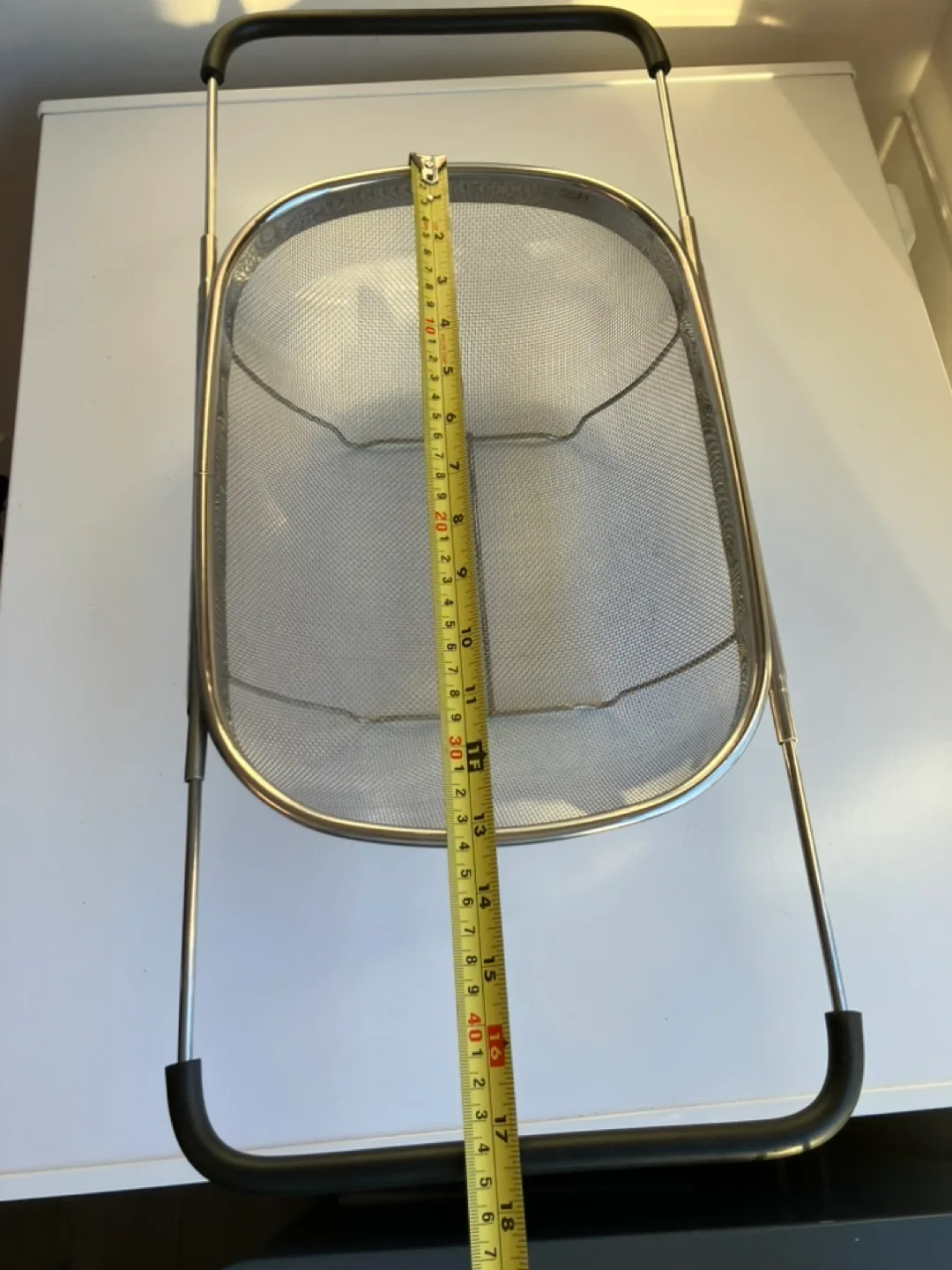 Over the Sink Colander image indicator(4)