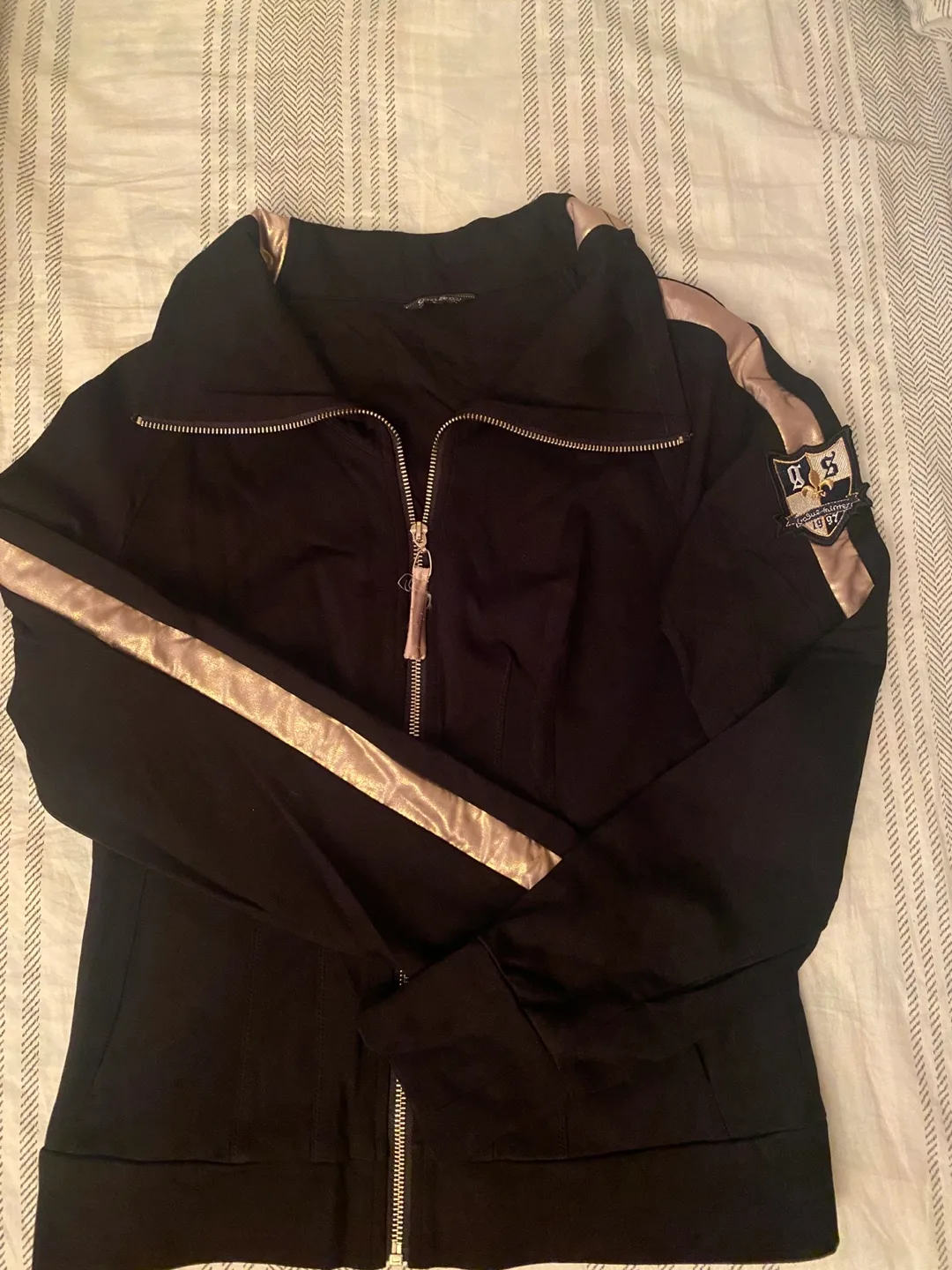 Bundle sale（$60 take all ） image indicator(3)