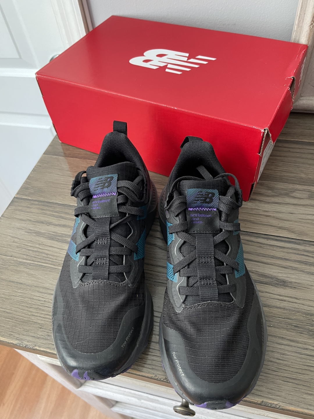 New Balance Women's WTNRMG4 Trail Running Shoes Size 7.5