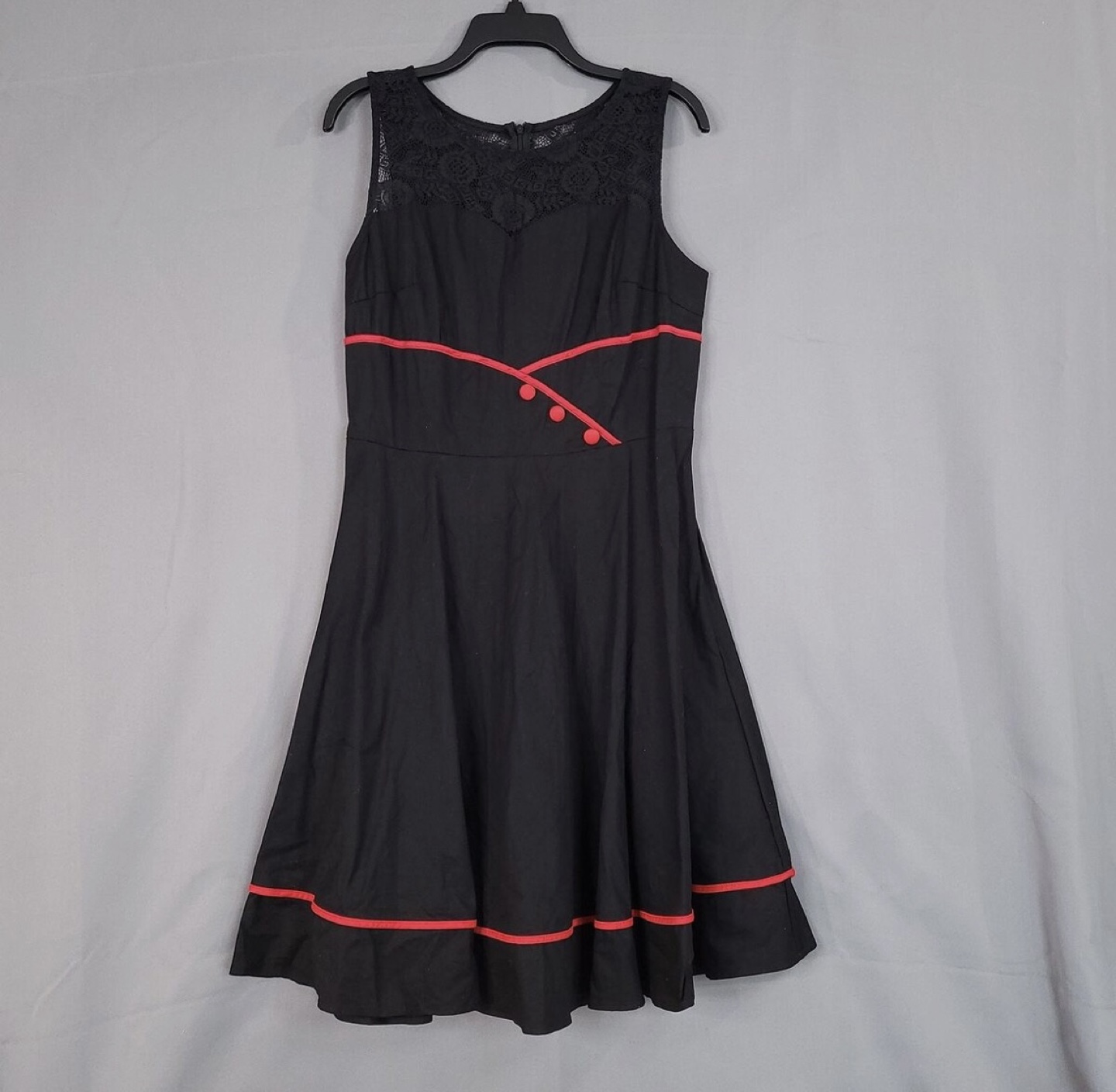 BBONLINEDRESS FIT AND FLARE DRESS