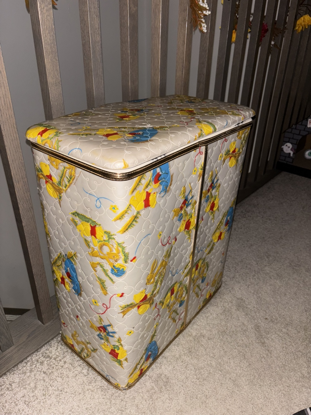 Vintage Winnie the Pooh Laundry Hamper - photo 3