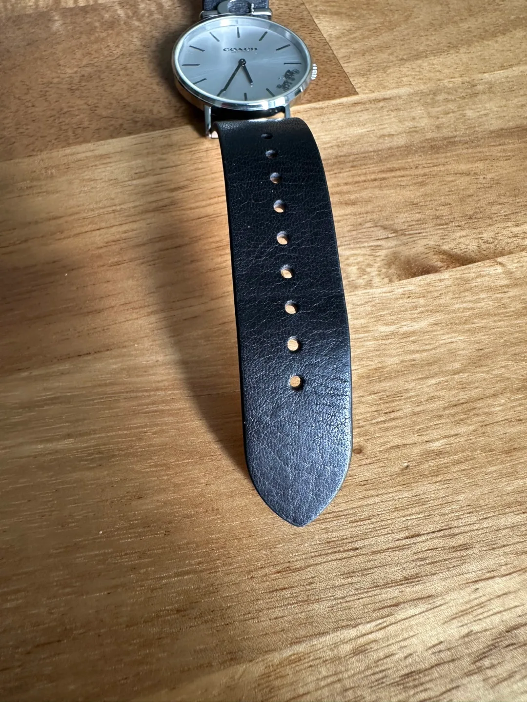 Coach New York Women's Watch with Black Leather Strap image indicator(4)