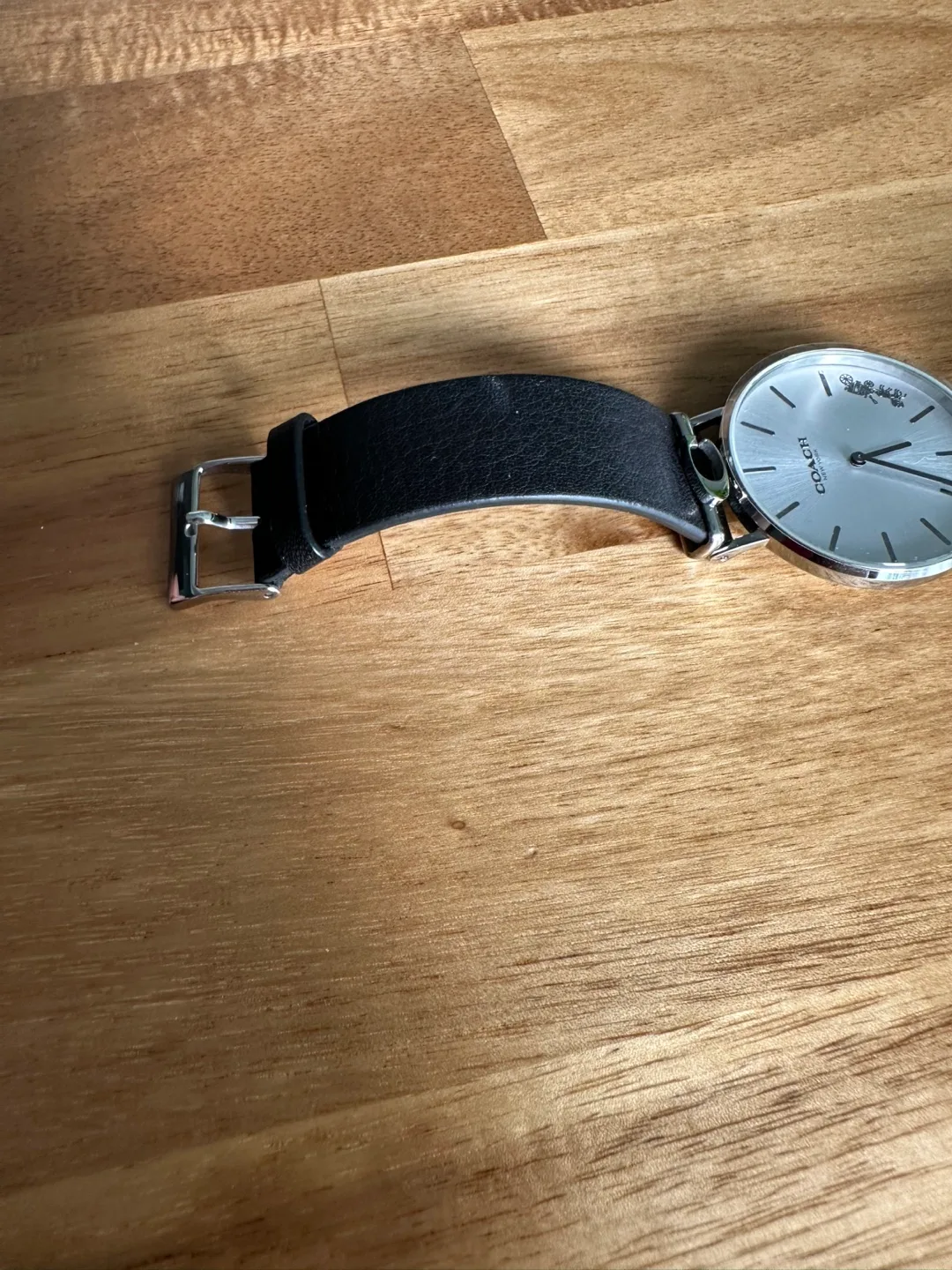 Coach New York Women's Watch with Black Leather Strap image indicator(3)