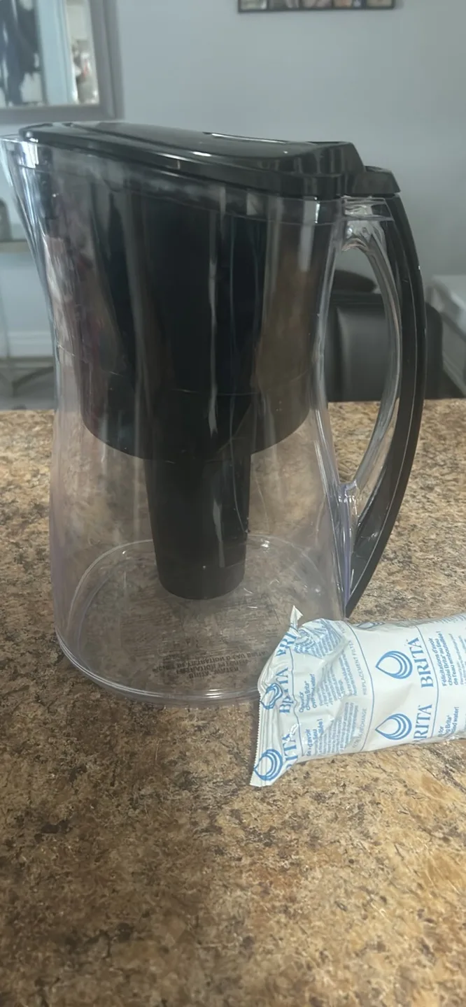 Brita Water Filter Pitcher with 1 filter thumbnail