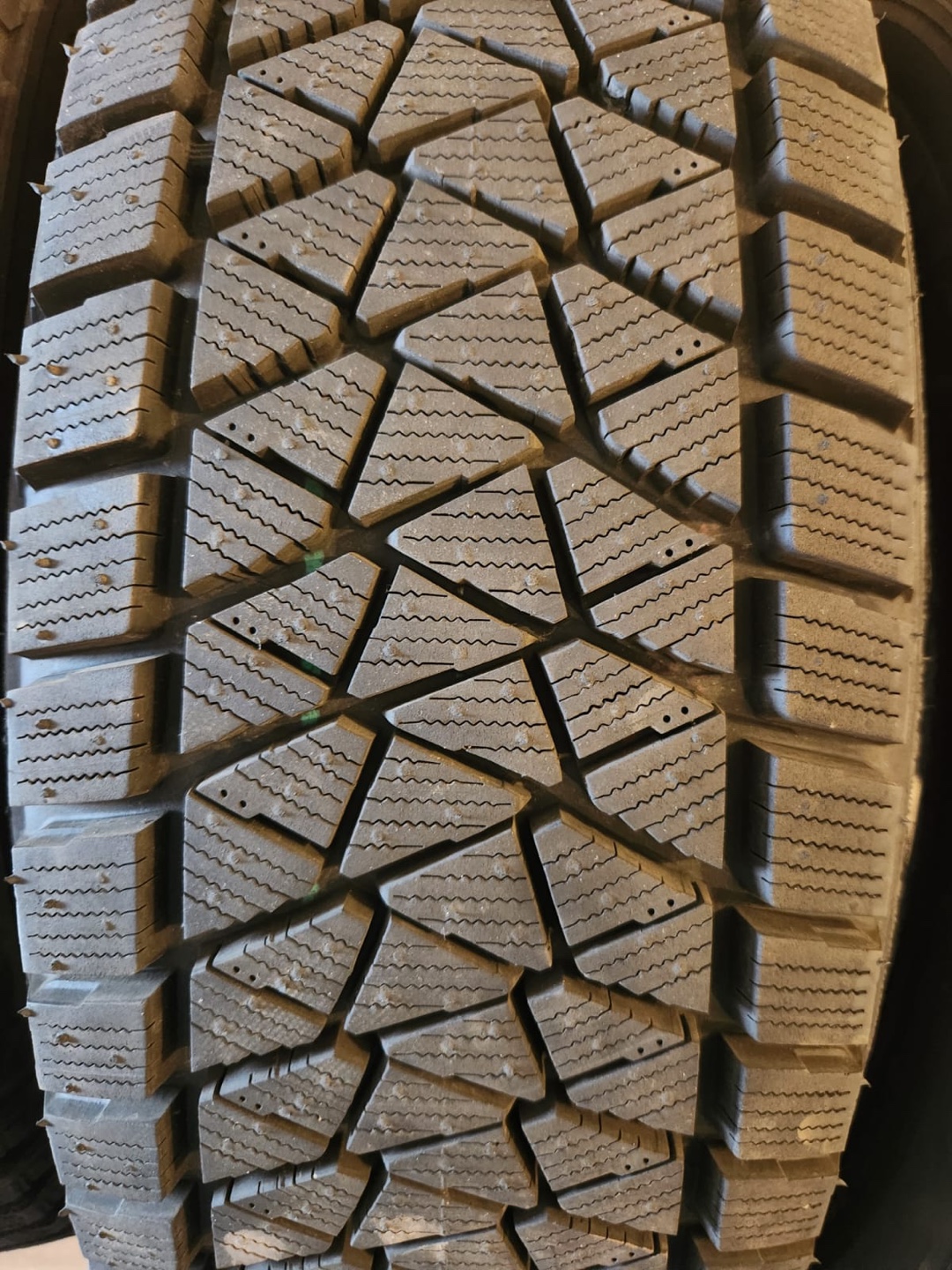 Bridgestone Blizzak WS80 Winter Tires on Honda Alloy Rims - photo 5