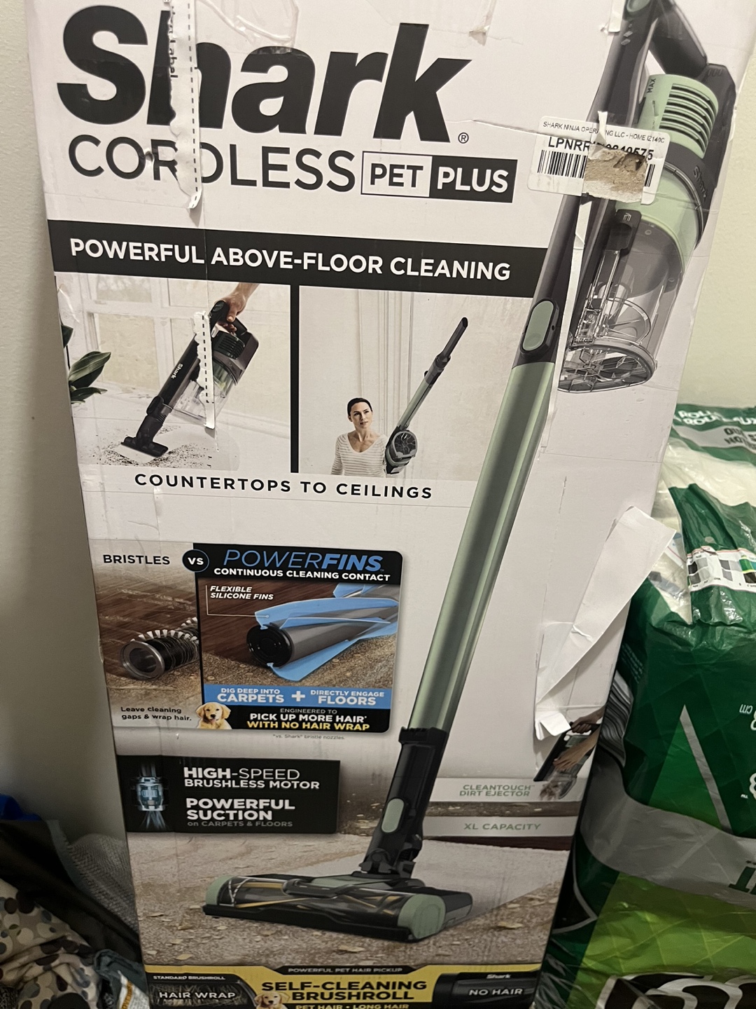 Shark Rocket Pro Cordless Pet Plus Vacuum - photo 5