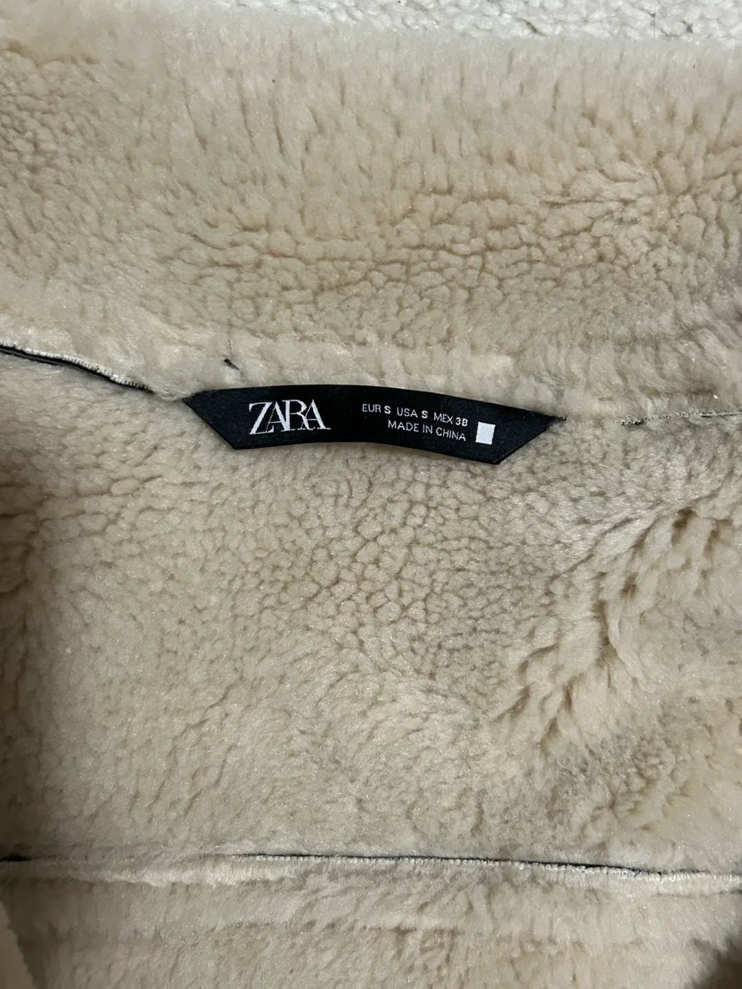Zara Black Faux Leather Jacket with Sherpa Lining image indicator(3)