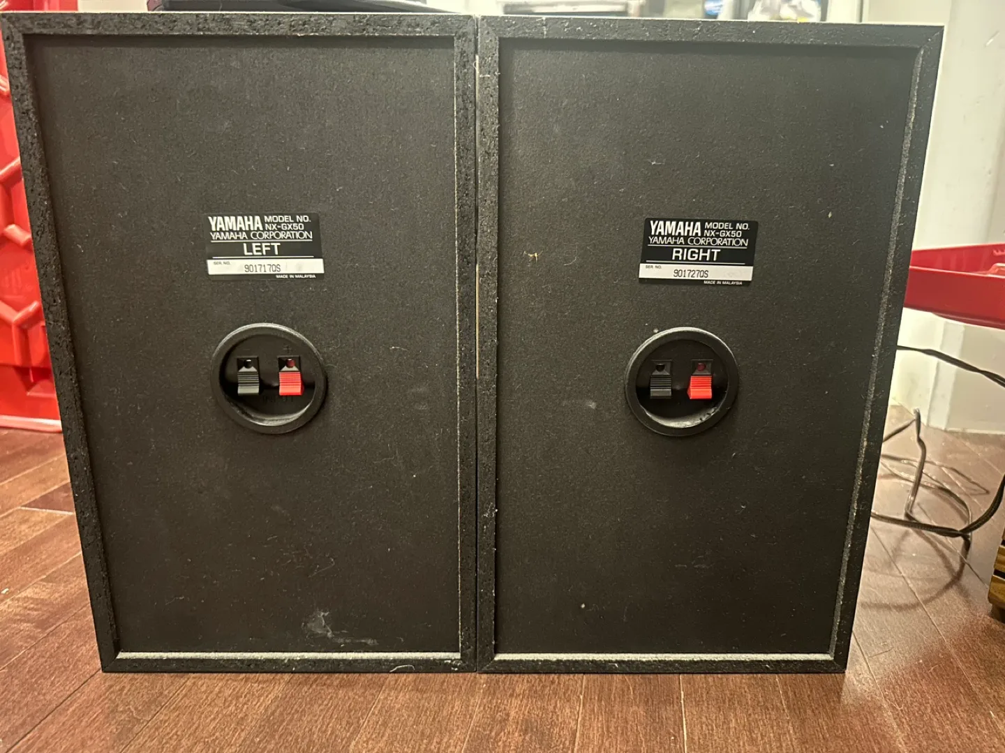 Yamaha GX-50 audio system with remote, Motley Crue cassette tape image indicator(9)