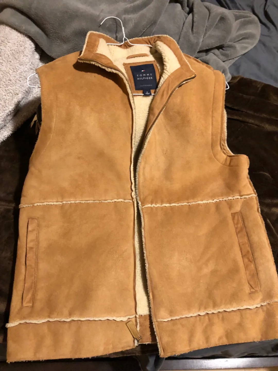 Tommy Hilfiger Men's Suede Vest - Size M image indicator(3)