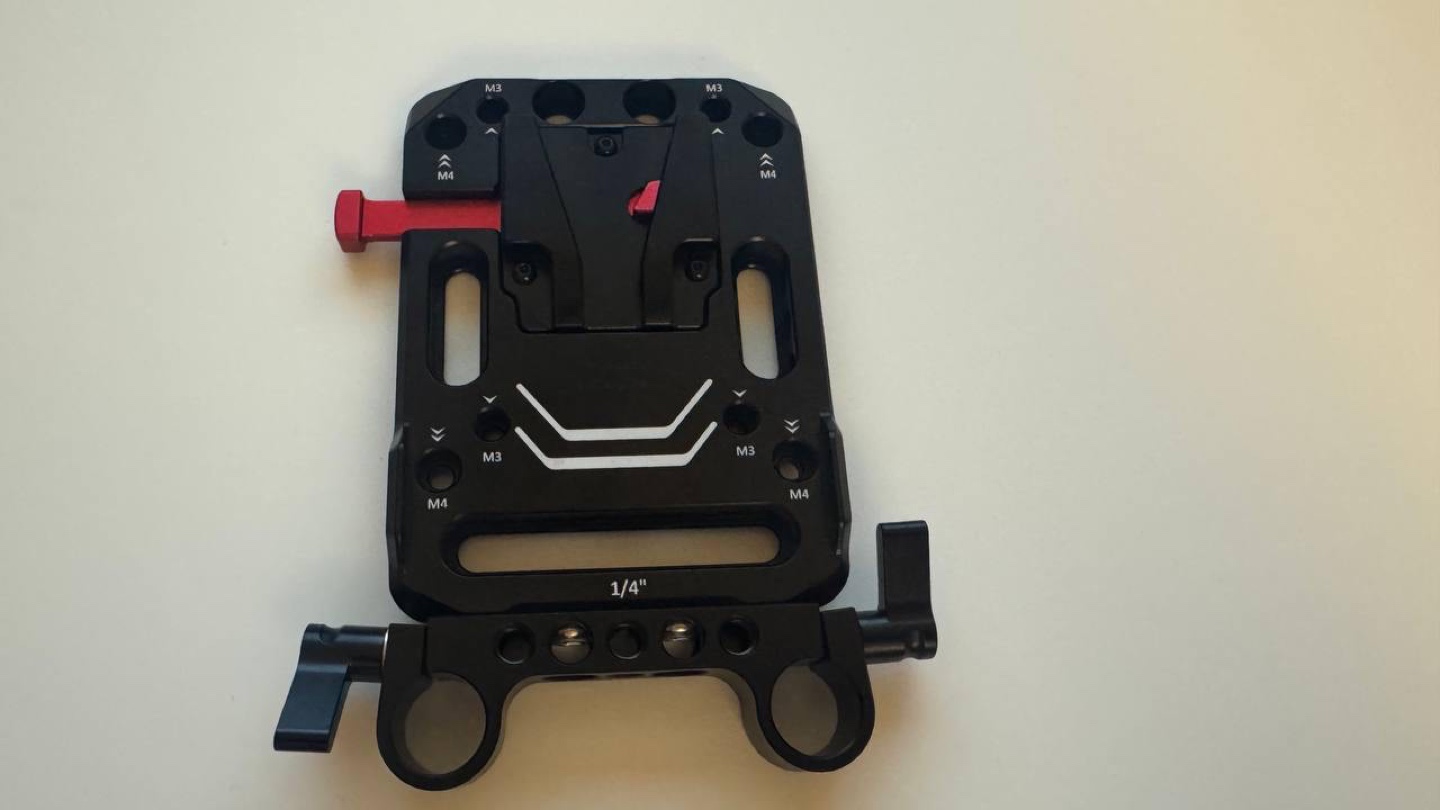 SmallRig V Mount Battery Plate with Dual 15mm Rod Clamp - photo 2