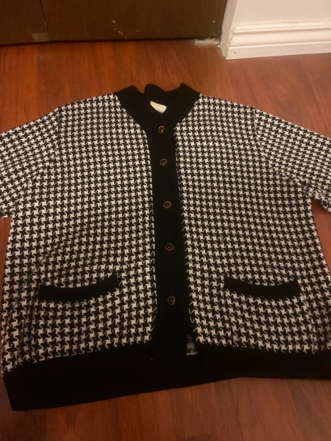 Vintage Houndstooth Cardigan Sweater image indicator(2)