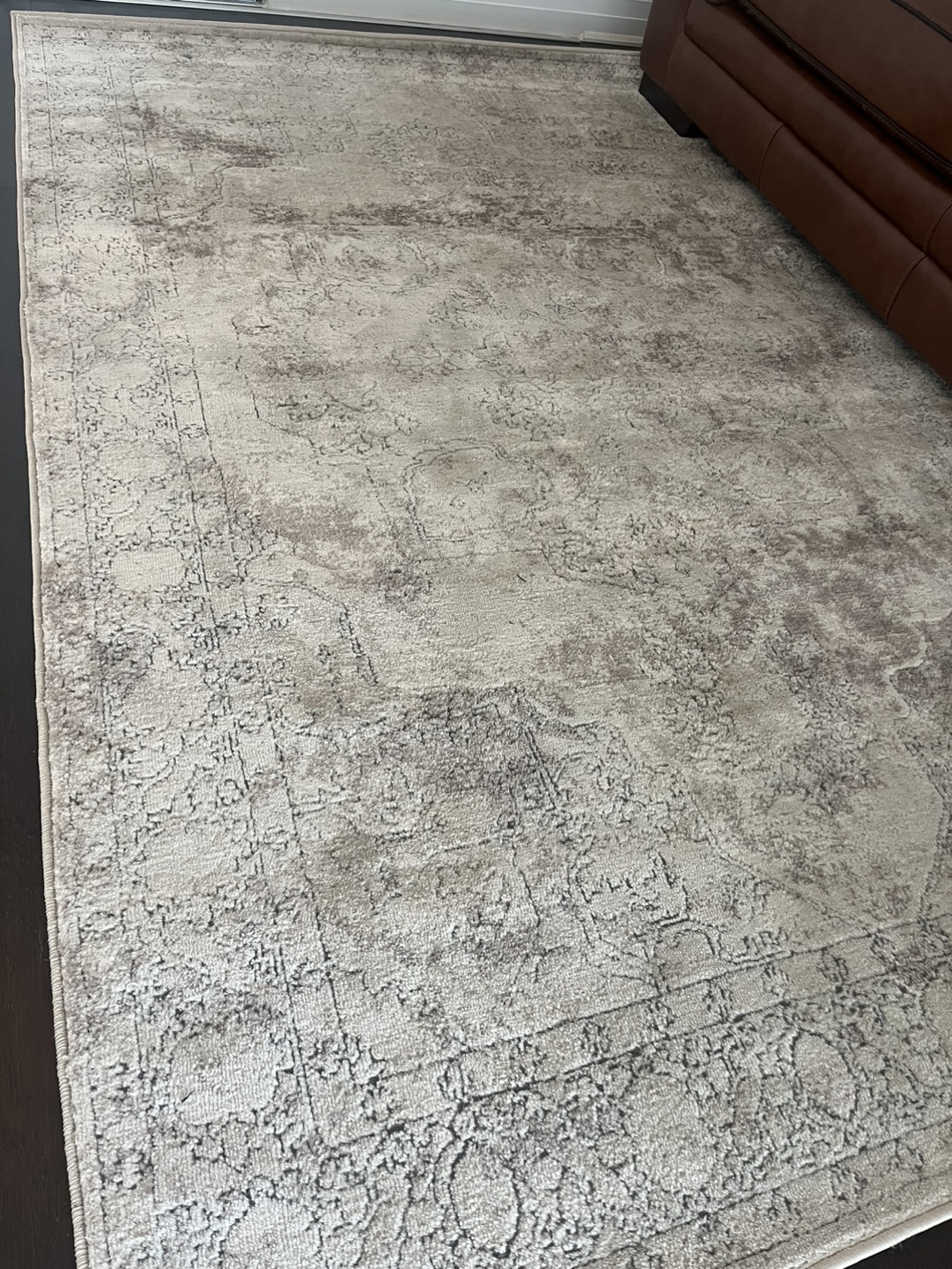 5’3 x 8’ Area Rug
