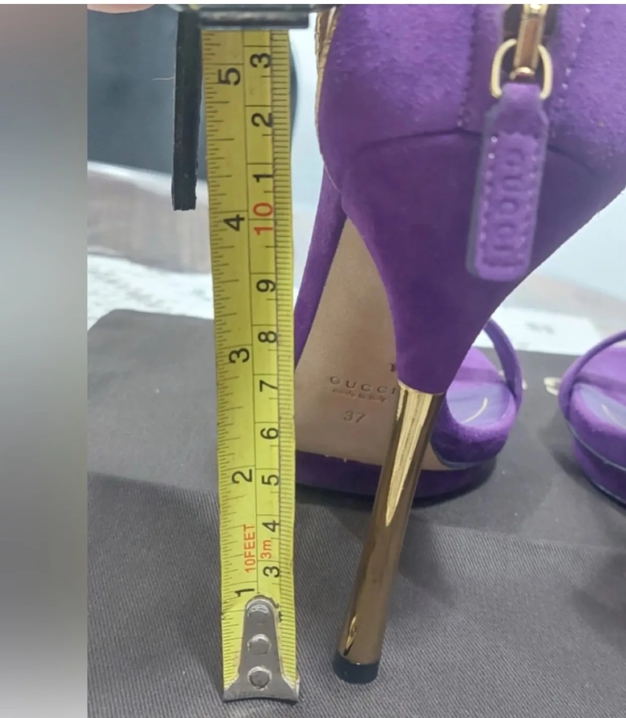 Gucci Purple Suede Heels Size 39 image indicator(2)