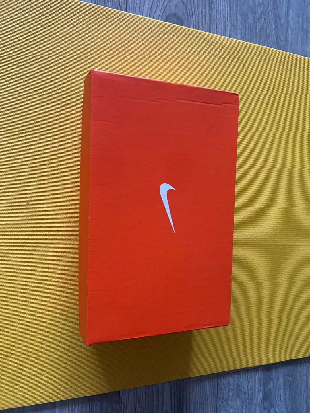 Nike Trainers Sz 9 image indicator(6)