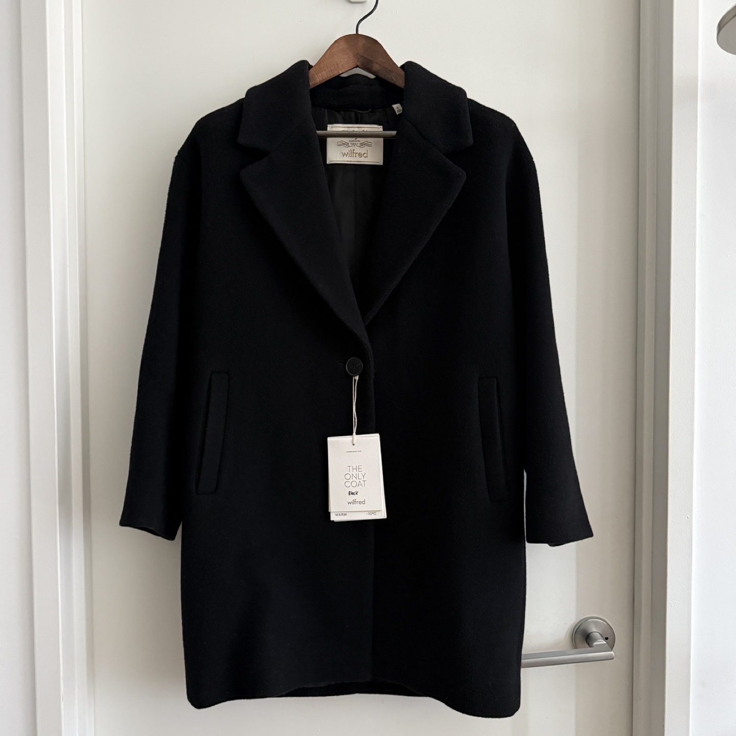 Aritzia The Only Coat Mid, XS, Black