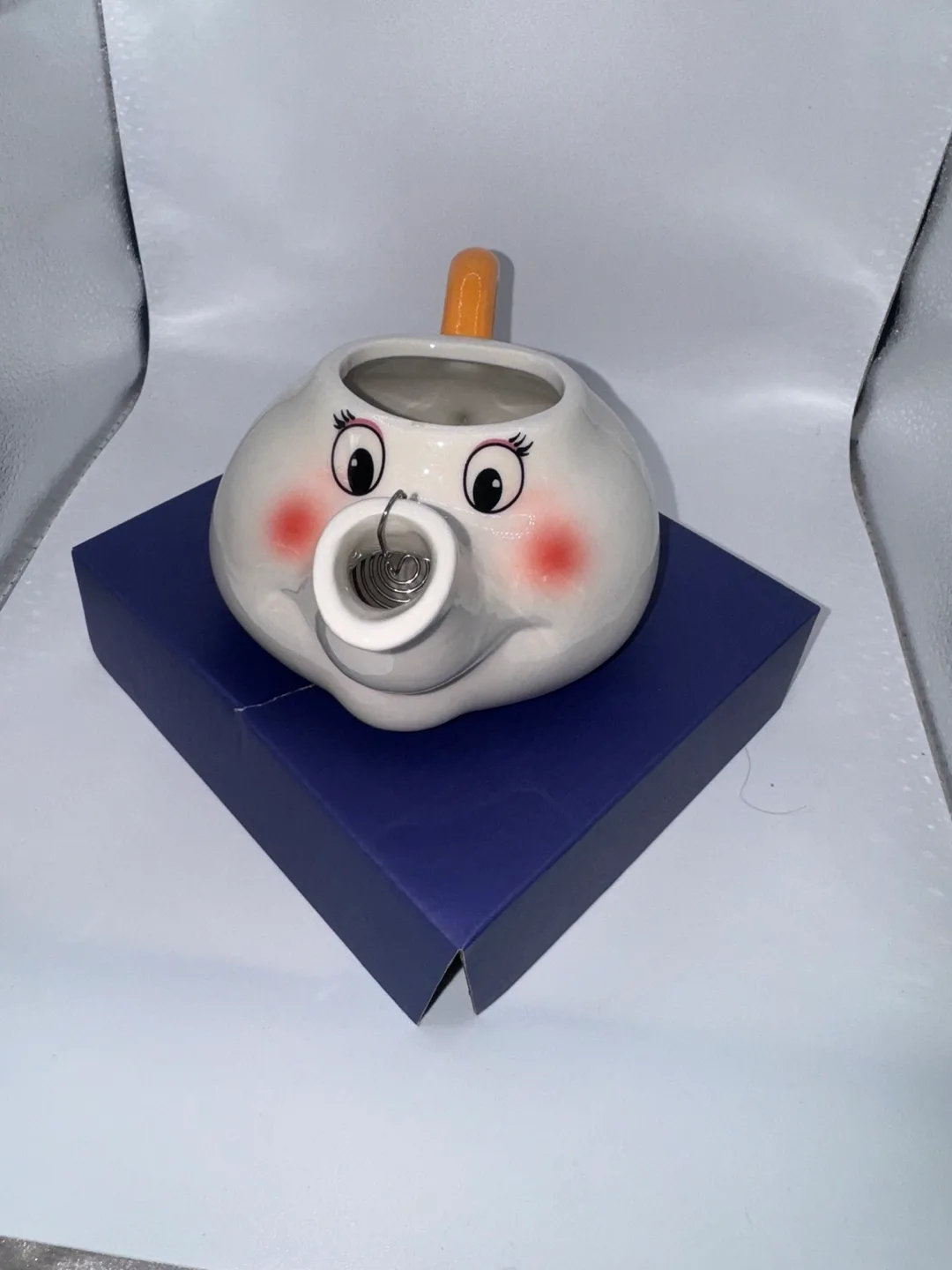 Disney Beauty and the Beast Mrs. Potts Teapot for One image indicator(6)