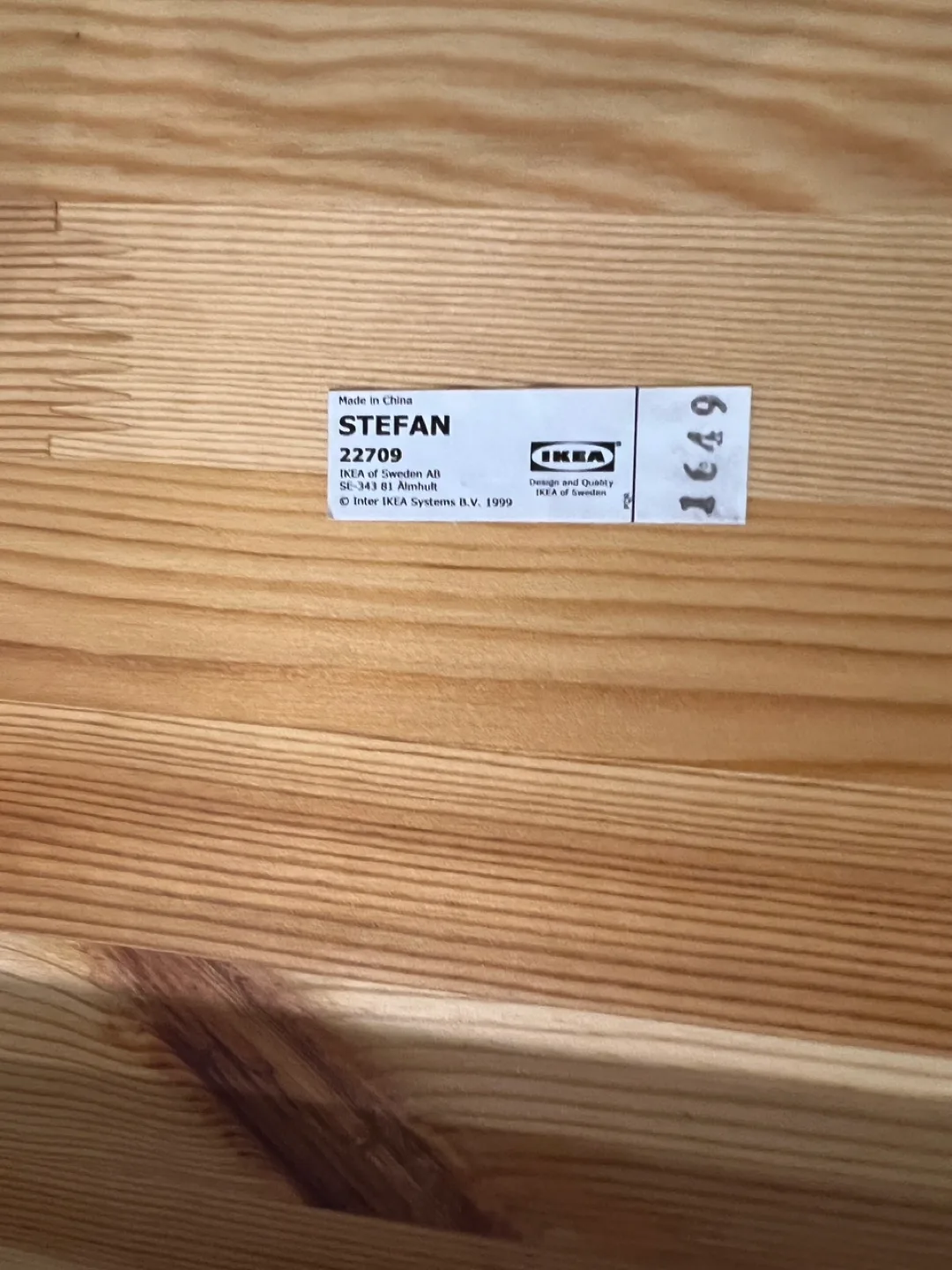 IKEA Stefan Chair image indicator(2)