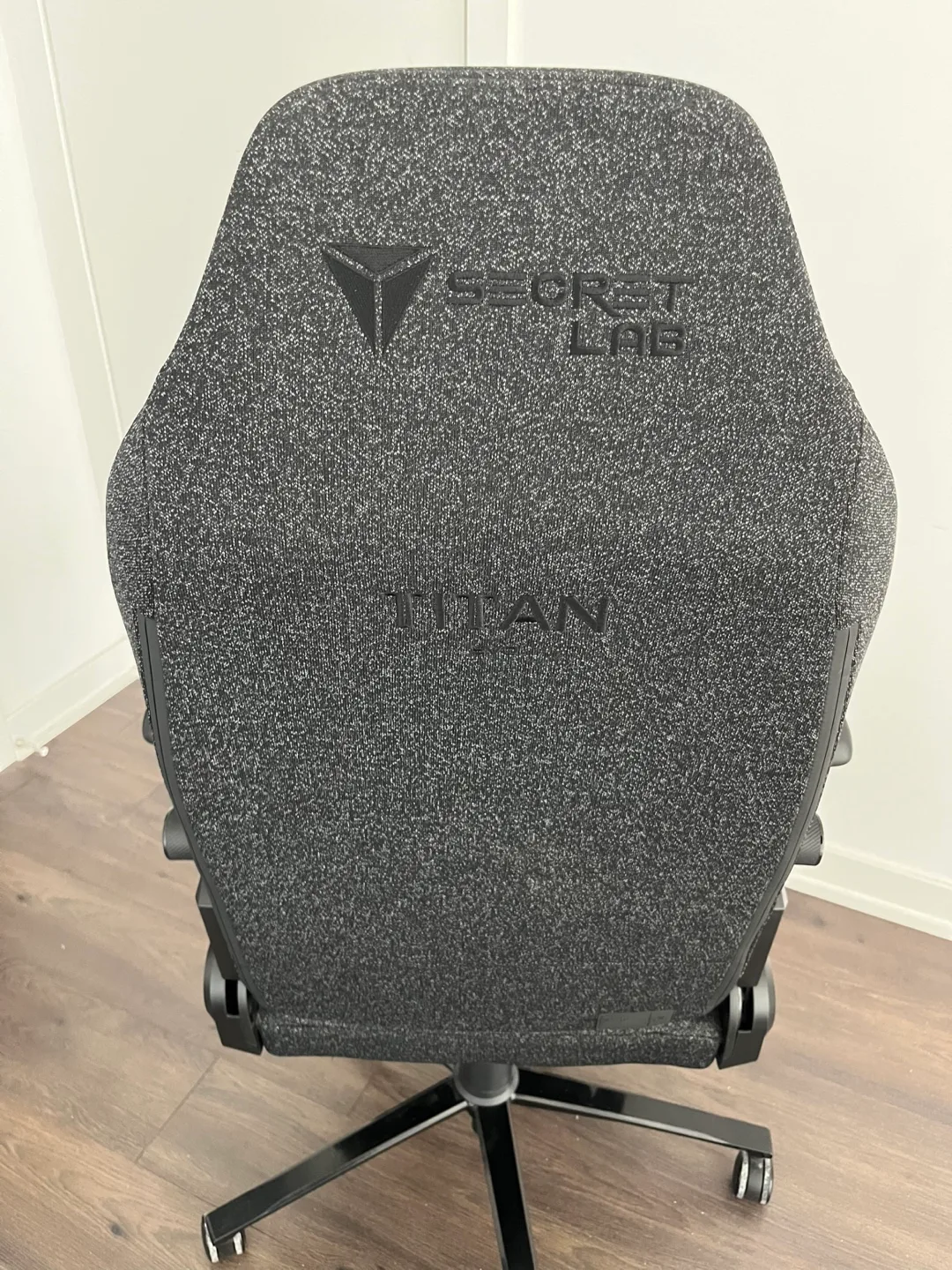 Secretlab Titan XL 2022 Gaming Chair image indicator(7)