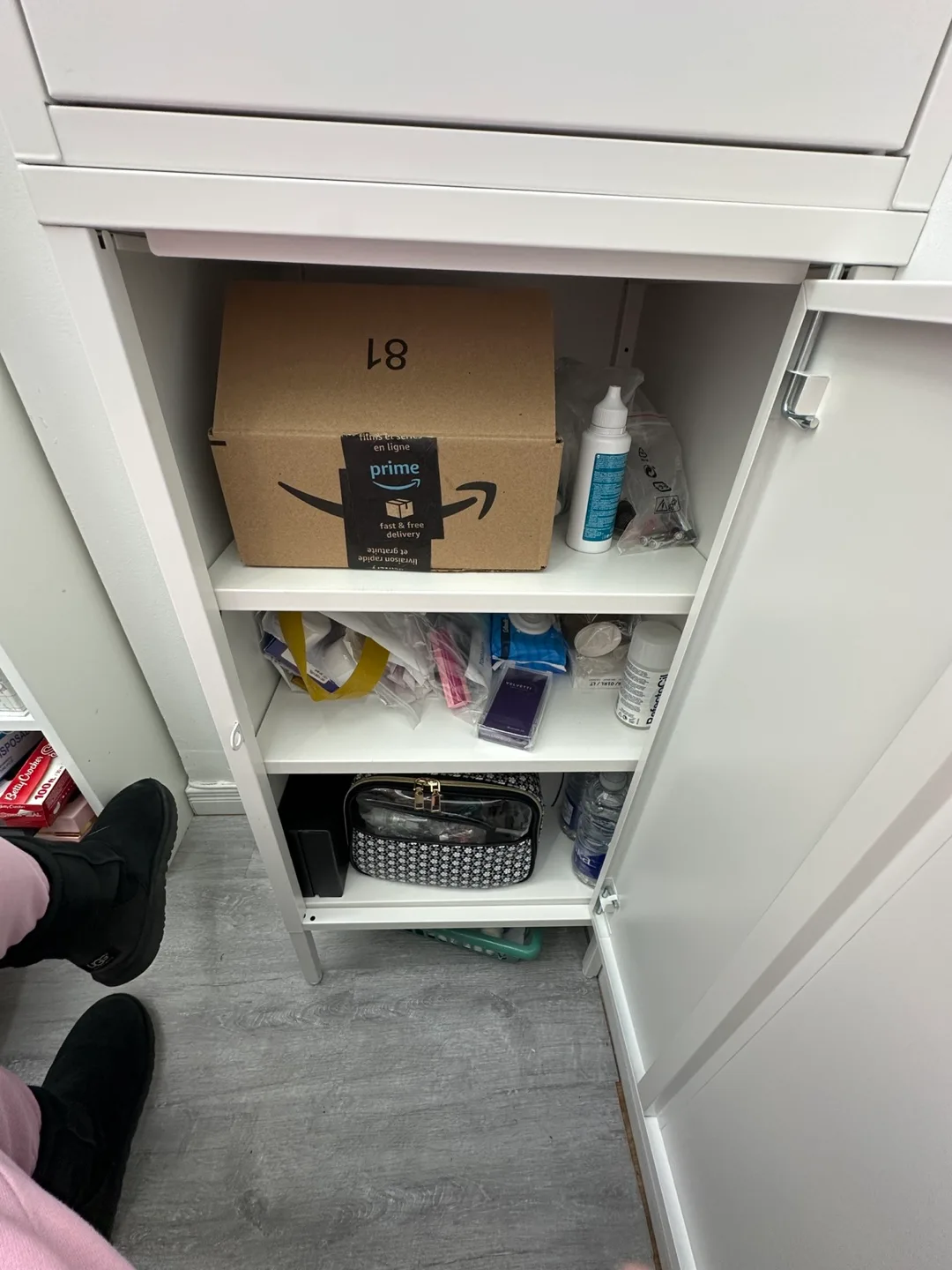 IKEA White Metal Storage Cabinet image indicator(3)