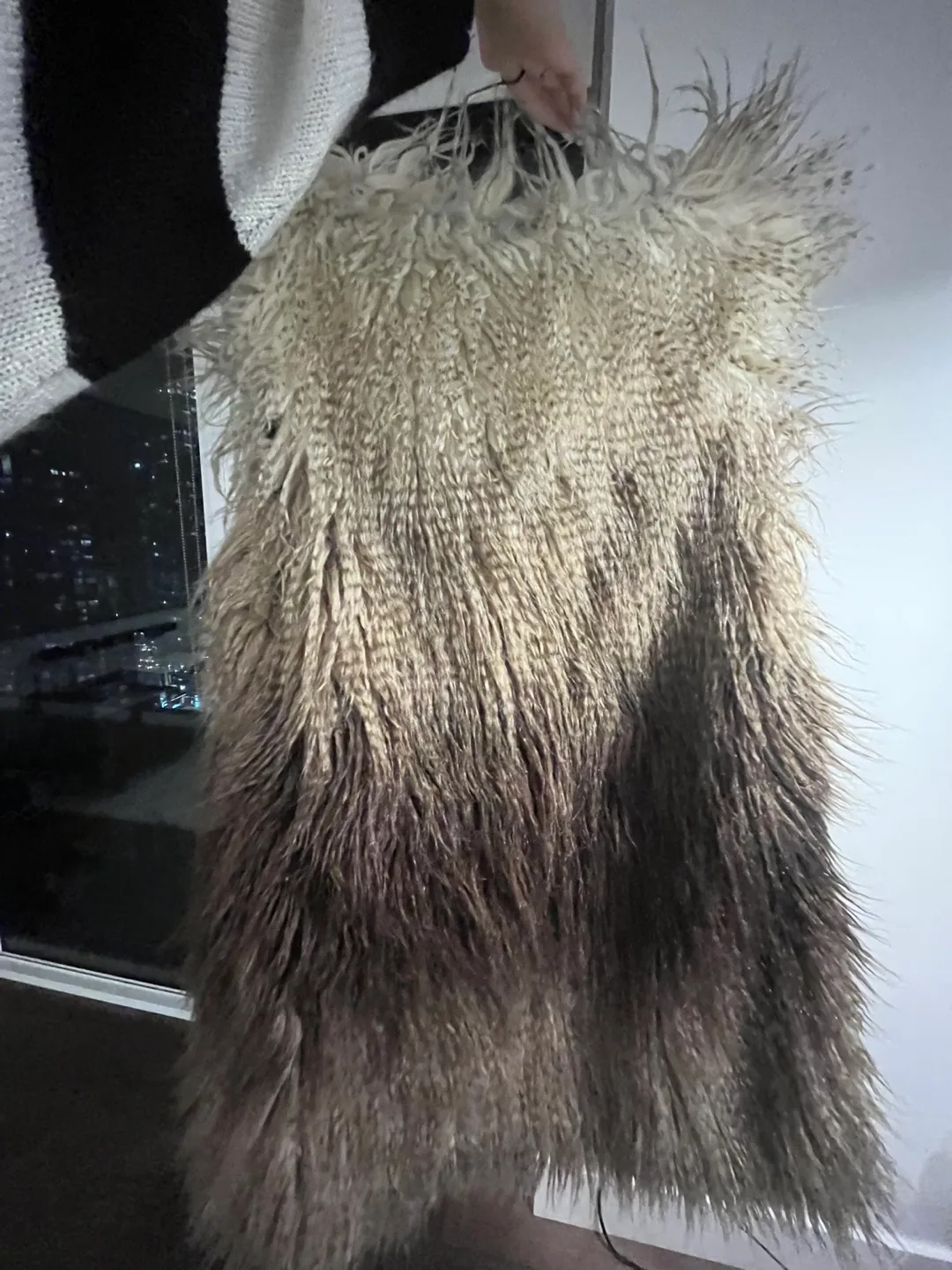 Steve Madden Faux Fur Vest image indicator(2)