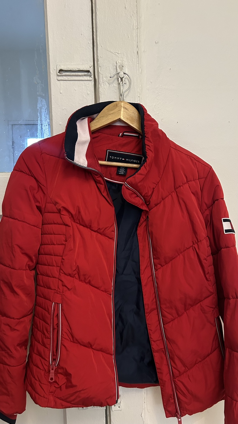 Red Tommy Hilfiger Puffer Jacket - photo 2