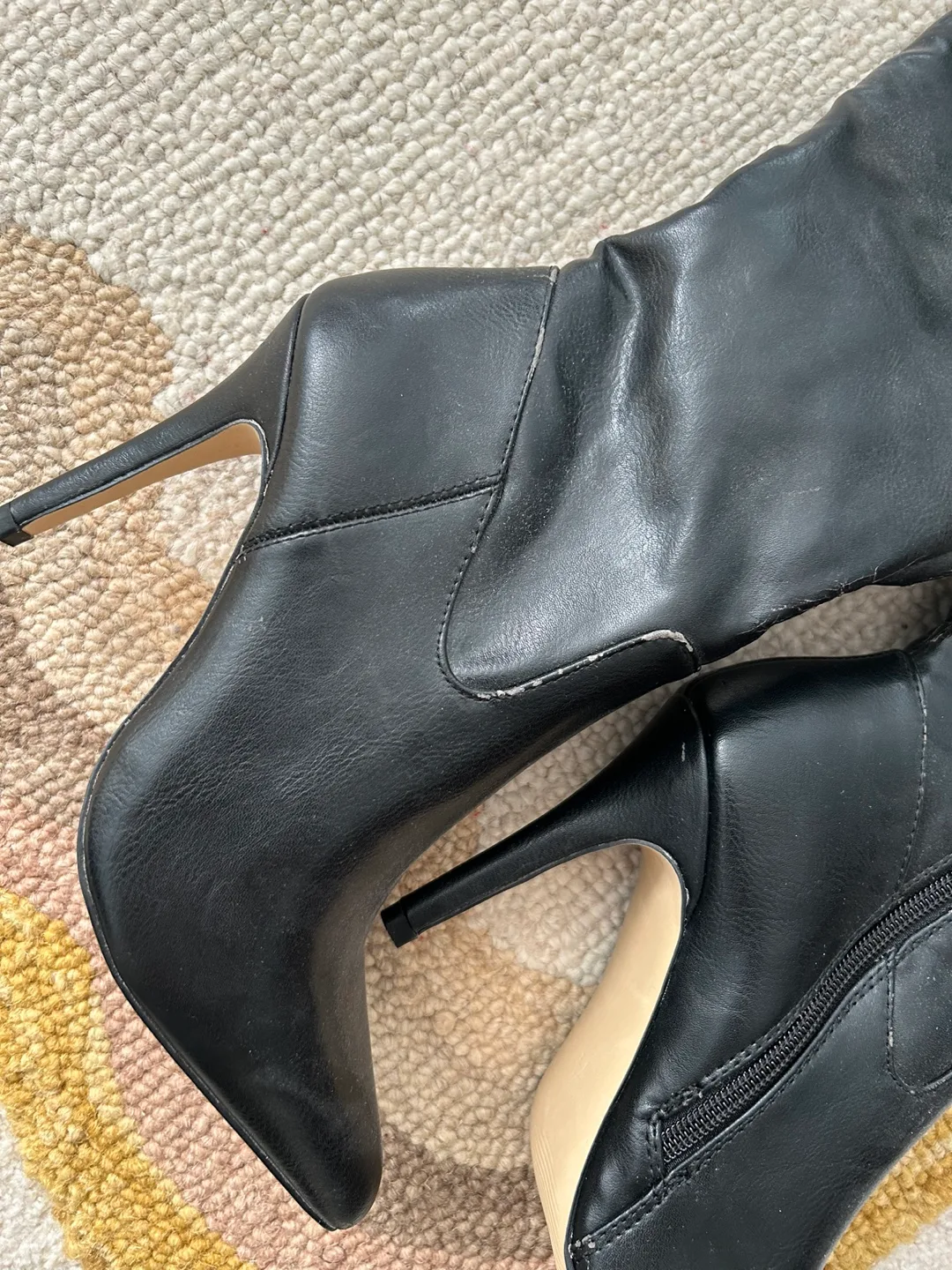 Altuzarra Black Over-the-Knee Boots image indicator(5)