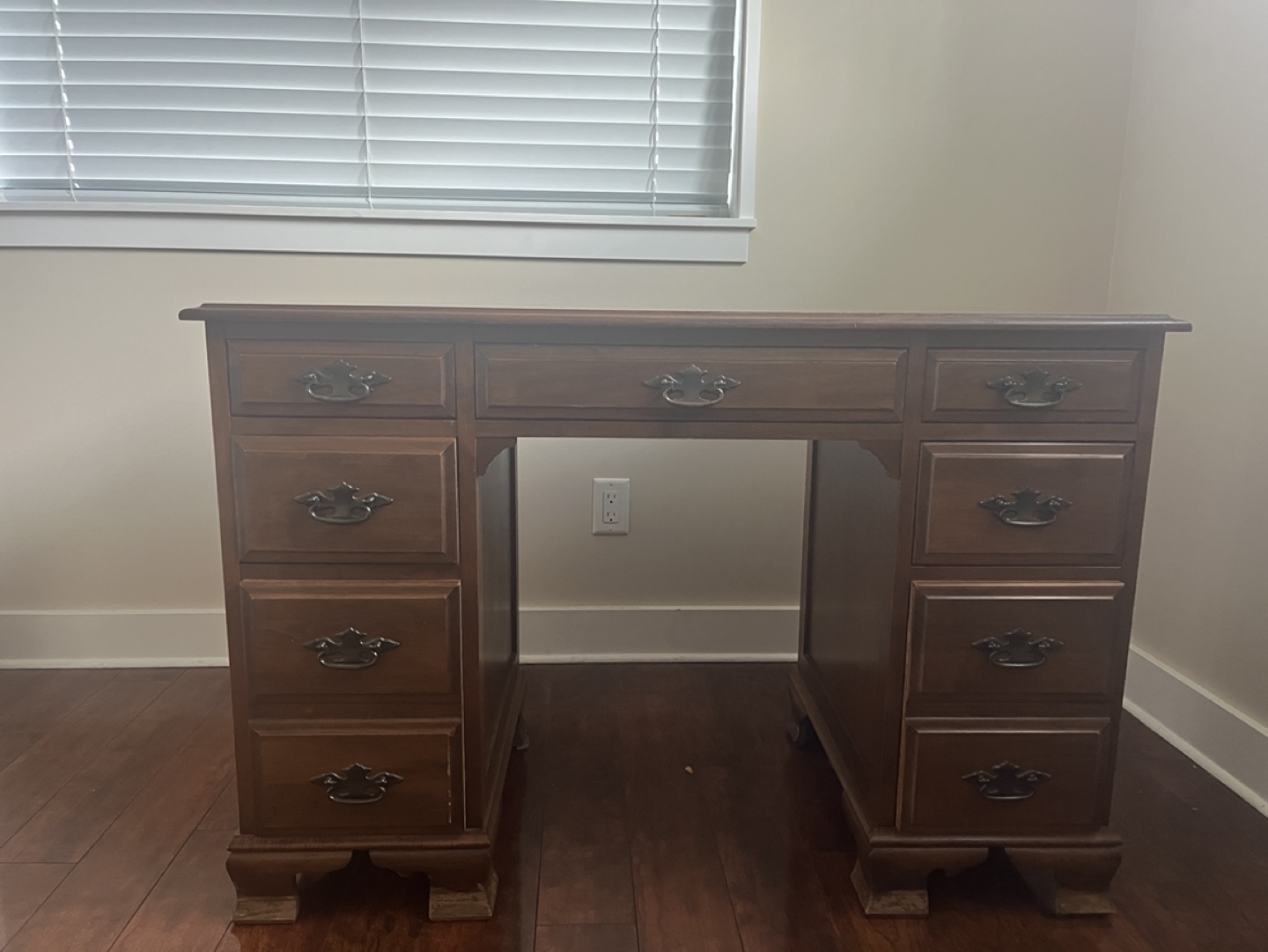 Vintage Wooden Desk with Drawers - photo 3