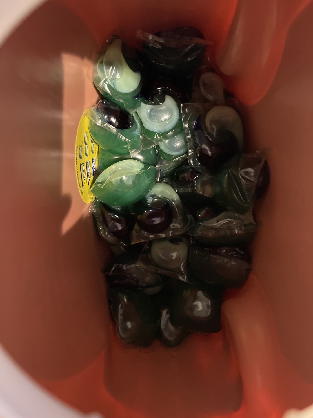 ~40 Tide Pods + Downy April Fresh Laundry Detergent Pacs - photo 3